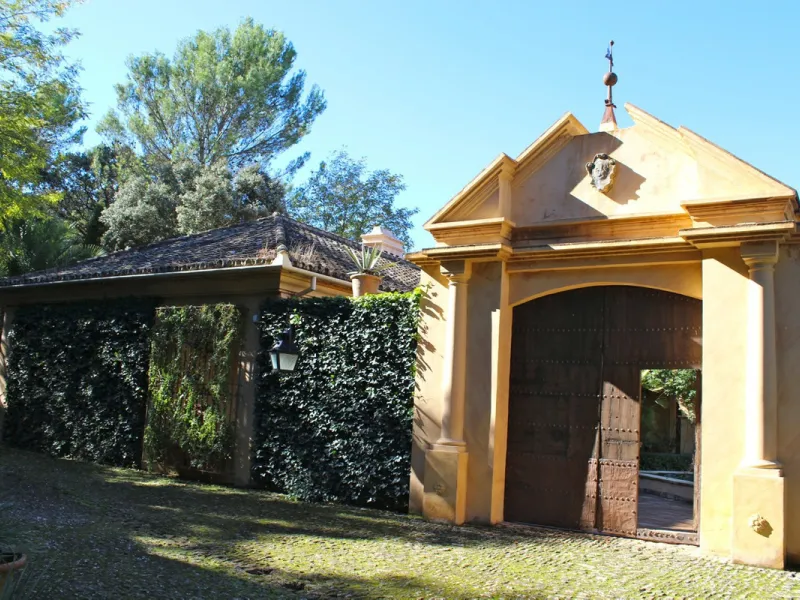 House - Finca - Cortijo в продаже в Ronda, Málaga. В доме 6 спален и 6 ванных комнат. Площадь дома 628 м². Площадь участка 245539 м²