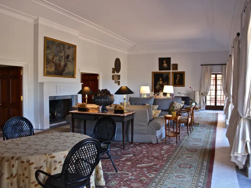 House - Finca - Cortijo в продаже в Ronda, Málaga. В доме 6 спален и 6 ванных комнат. Площадь дома 628 м². Площадь участка 245539 м²