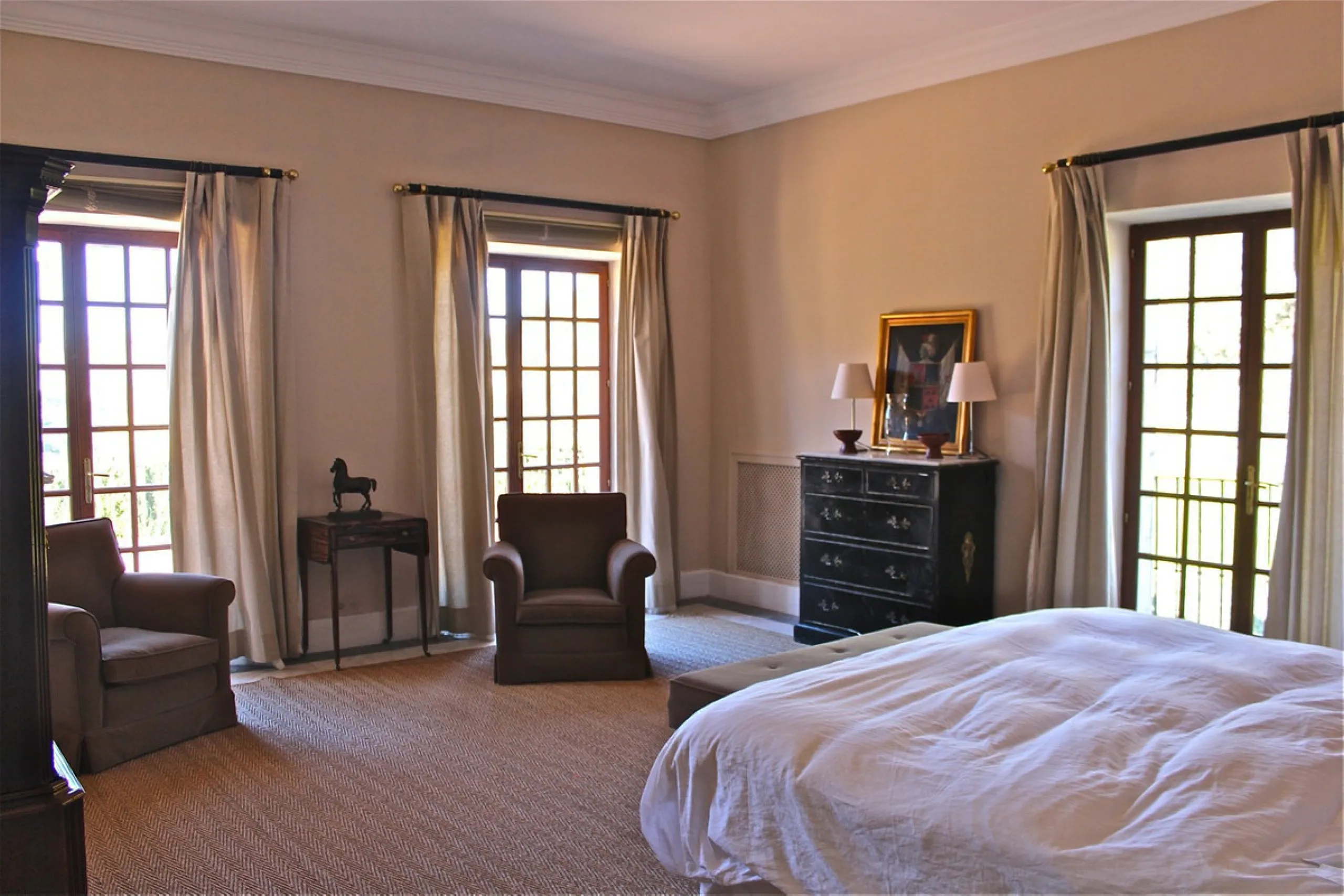 House - Finca - Cortijo в продаже в Ronda, Málaga. В доме 6 спален и 6 ванных комнат. Площадь дома 628 м². Площадь участка 245539 м²