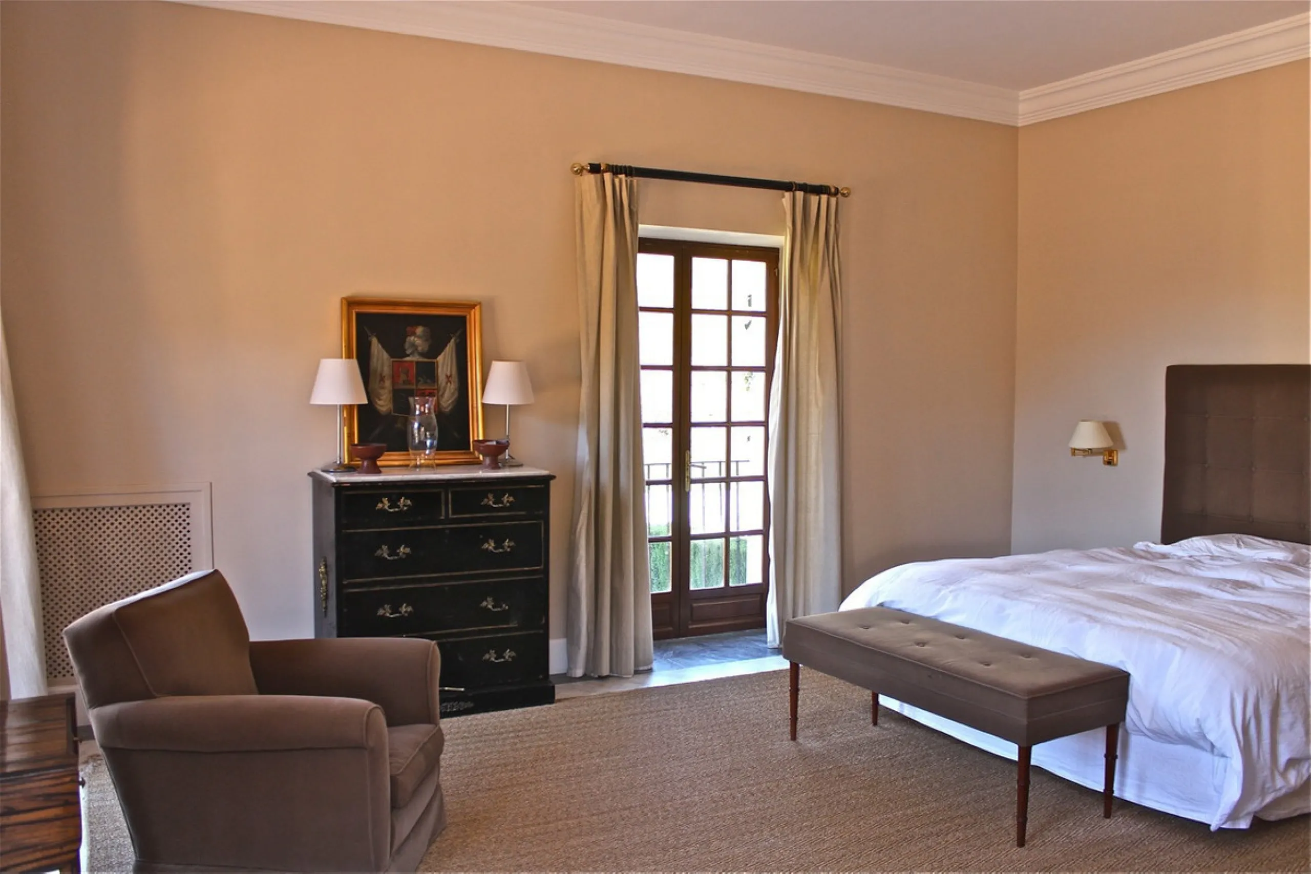 House - Finca - Cortijo в продаже в Ronda, Málaga. В доме 6 спален и 6 ванных комнат. Площадь дома 628 м². Площадь участка 245539 м²