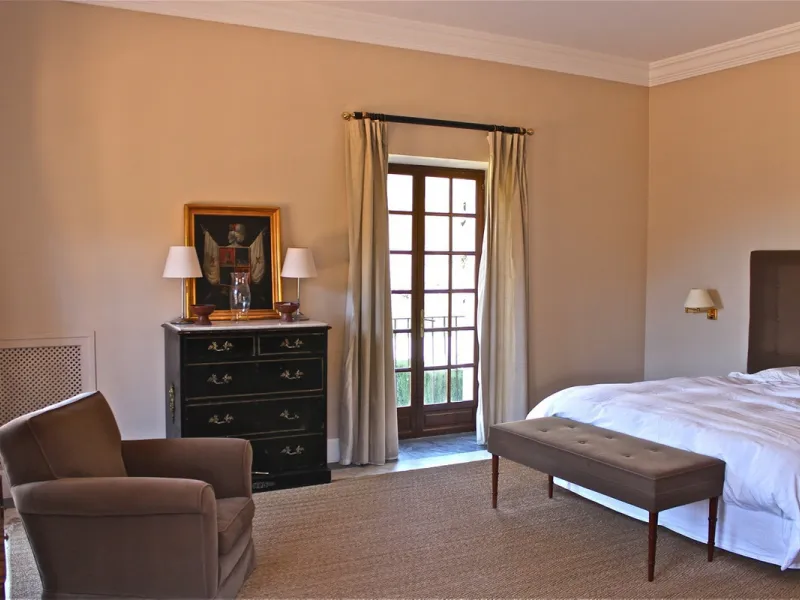 House - Finca - Cortijo в продаже в Ronda, Málaga. В доме 6 спален и 6 ванных комнат. Площадь дома 628 м². Площадь участка 245539 м²