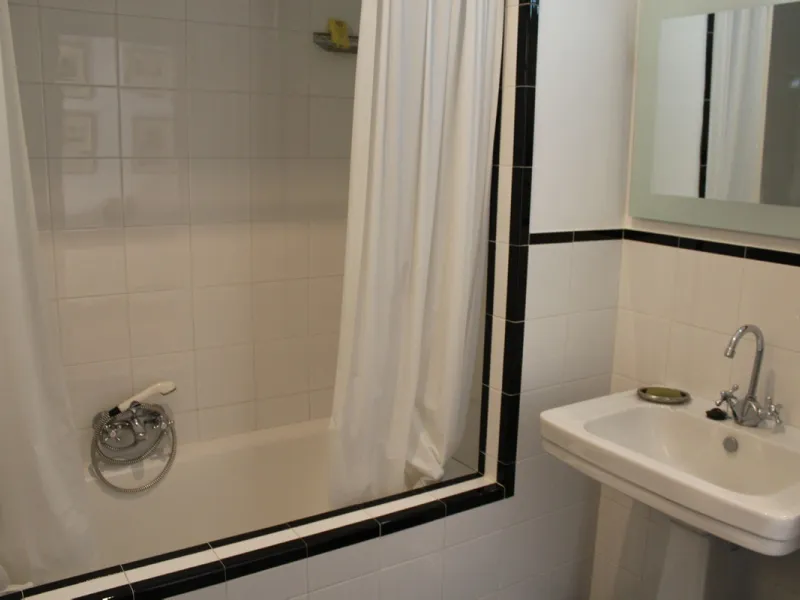 House - Finca - Cortijo в продаже в Ronda, Málaga. В доме 6 спален и 6 ванных комнат. Площадь дома 628 м². Площадь участка 245539 м²