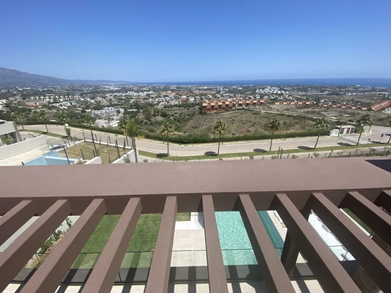 House - Detached Villa в продаже в Benahavís, Málaga. В доме 5 спален и 5 ванных комнат. Площадь дома 500 м². Площадь участка 756 м²