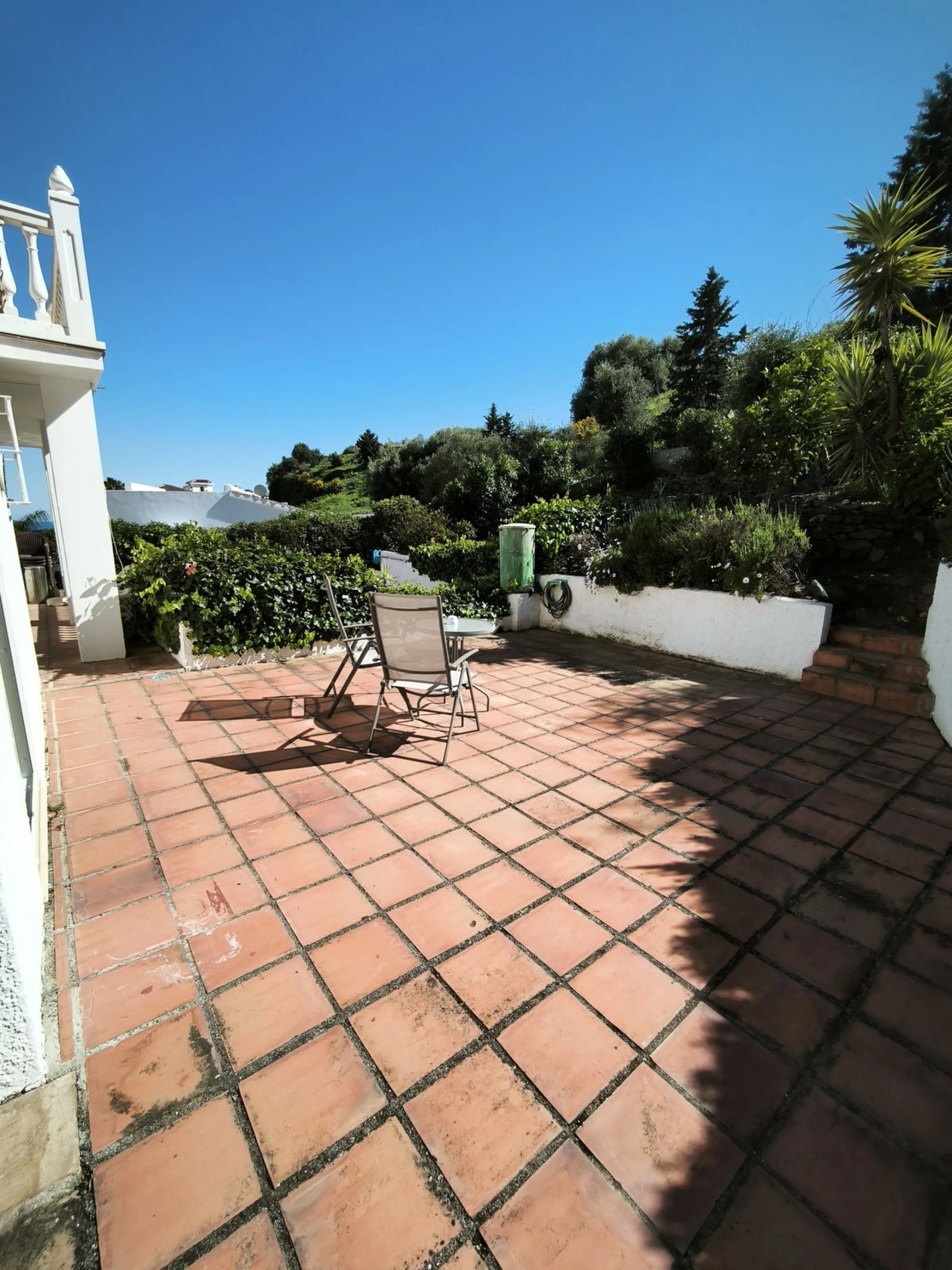 House - Detached Villa в продаже в Mijas, Málaga. В доме 5 спален и 3 ванных комнат. Площадь дома 218 м². Площадь участка 680 м²
