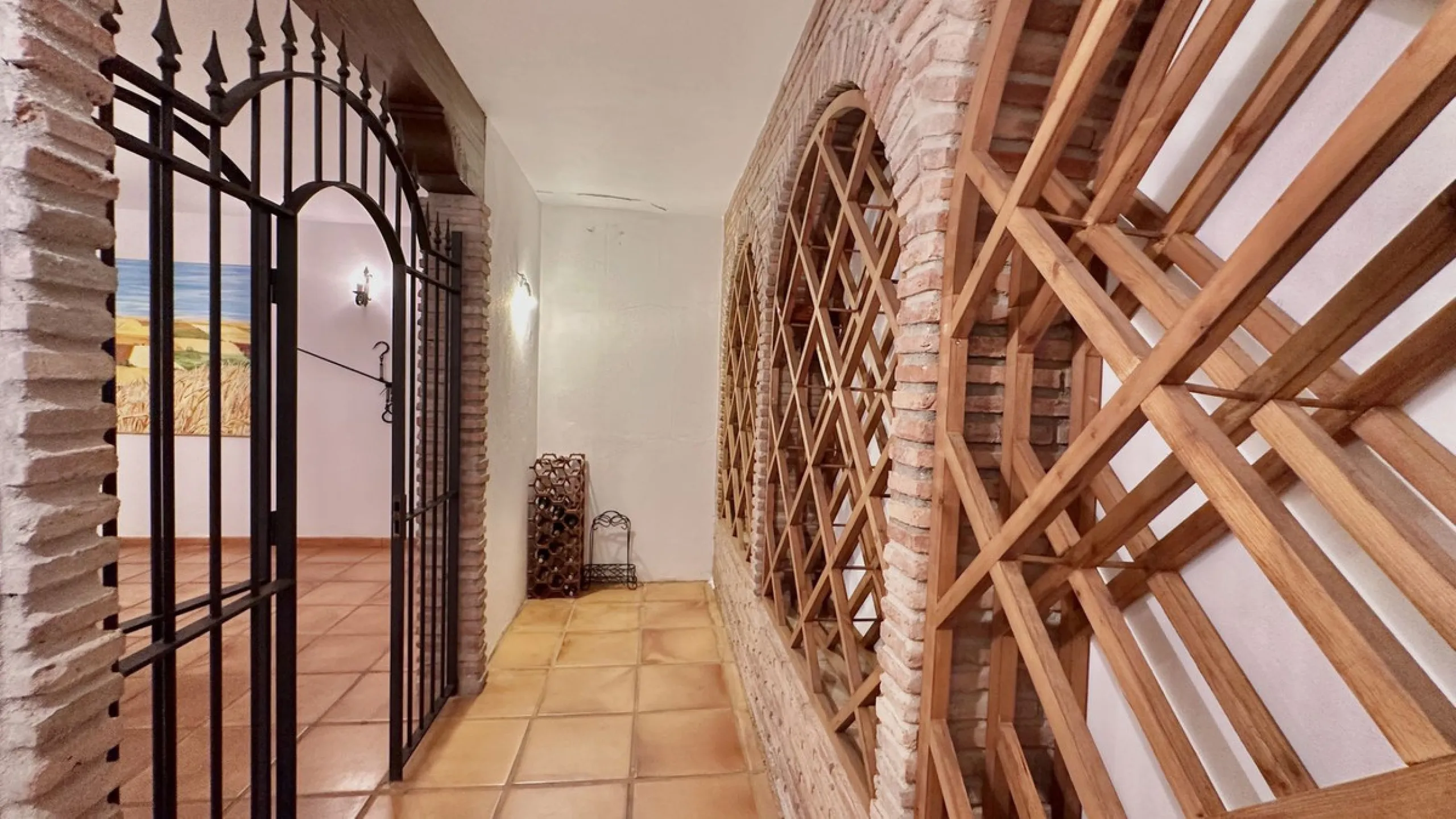 This villa is located in the prestigious and secure community  of Golden Mile Marbella.
