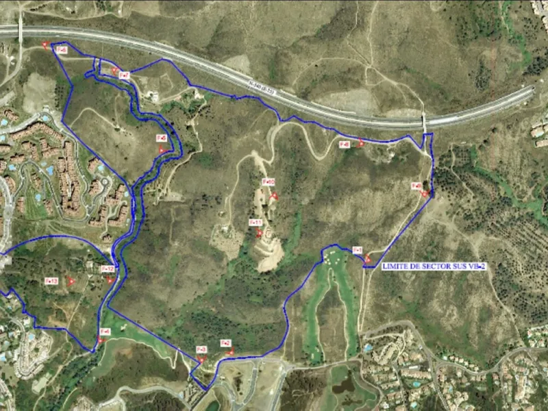 Plot - Land в продаже в Marbella, Málaga. Площадь участка 21458 м²