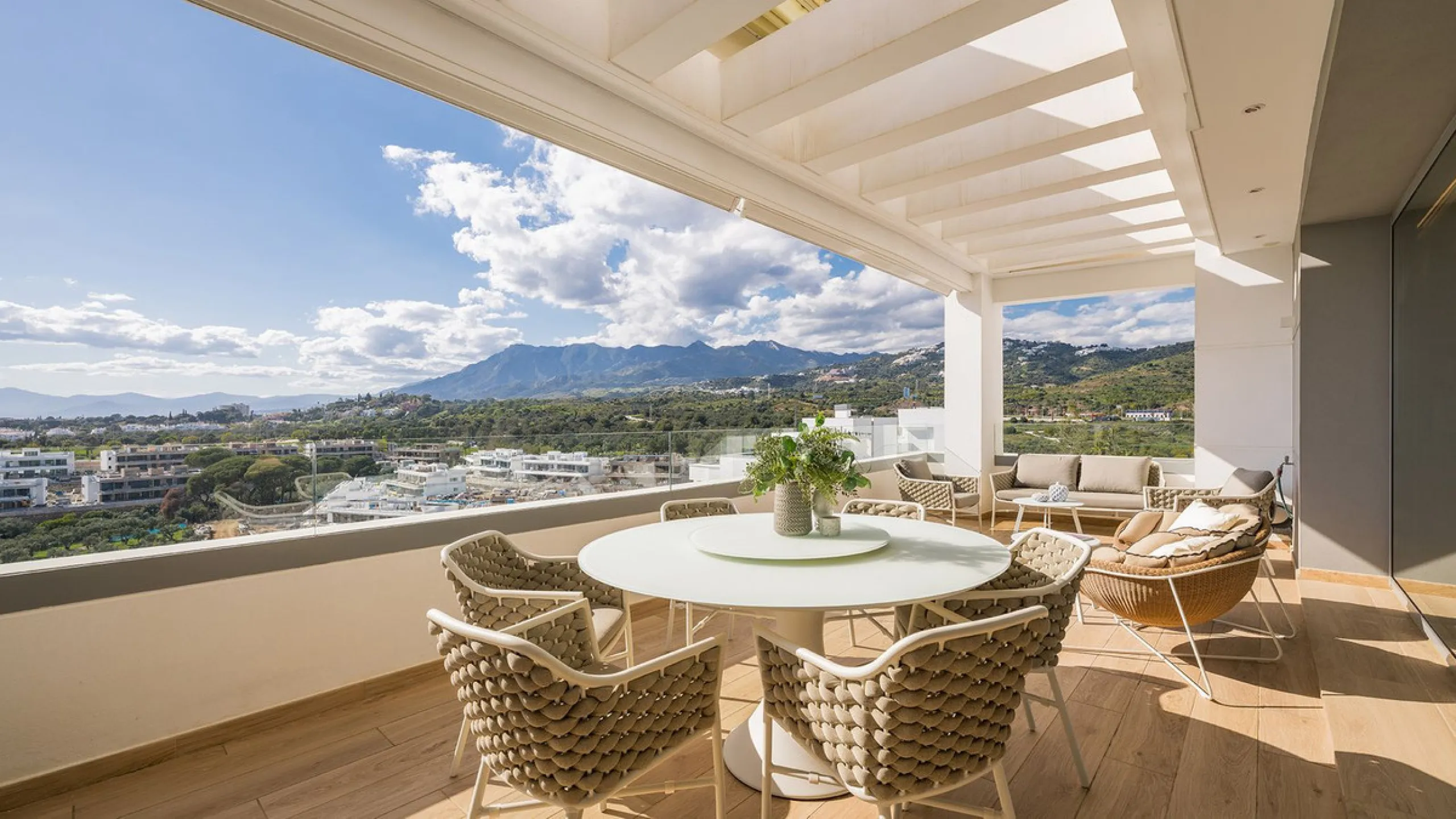 UNIQUE PENTHOUSE | SOUL SUNSET | SANTA CLARA GOLF | POOL | SEA, CITY & MOUNTAIN VIEWS