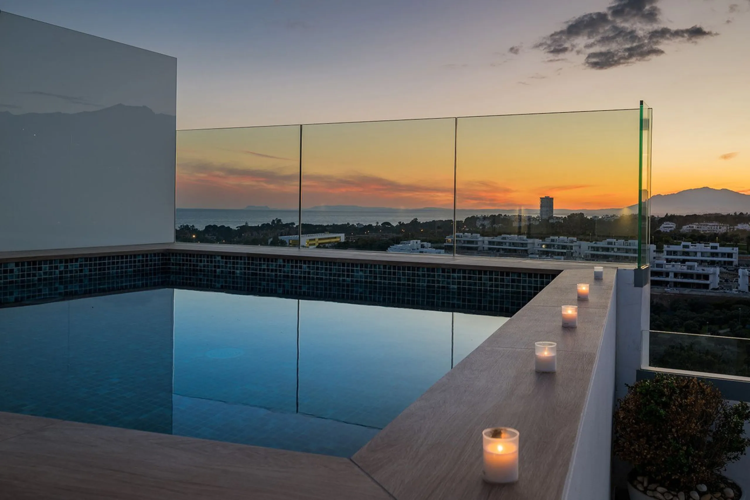 UNIQUE PENTHOUSE | SOUL SUNSET | SANTA CLARA GOLF | POOL | SEA, CITY & MOUNTAIN VIEWS