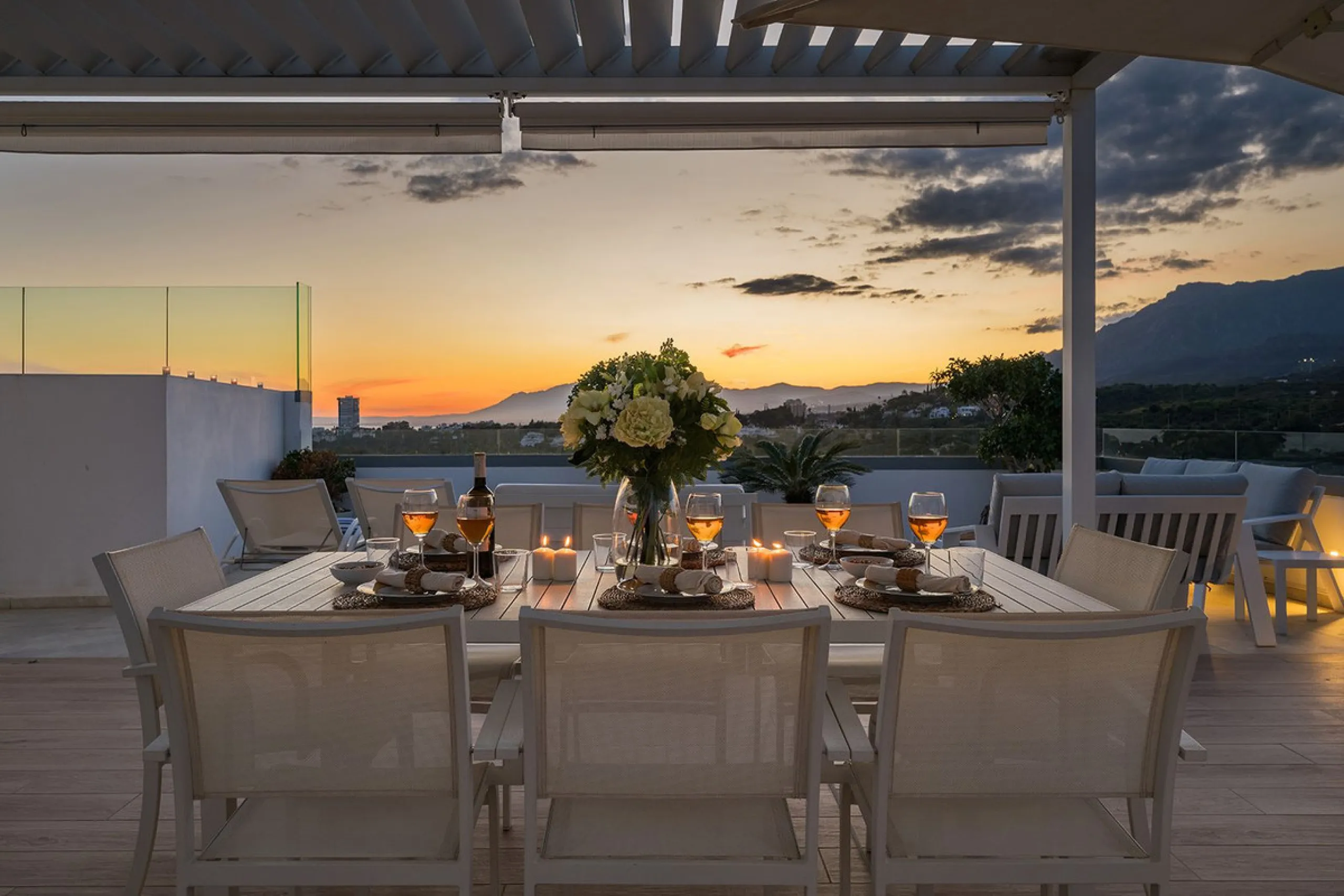 UNIQUE PENTHOUSE | SOUL SUNSET | SANTA CLARA GOLF | POOL | SEA, CITY & MOUNTAIN VIEWS