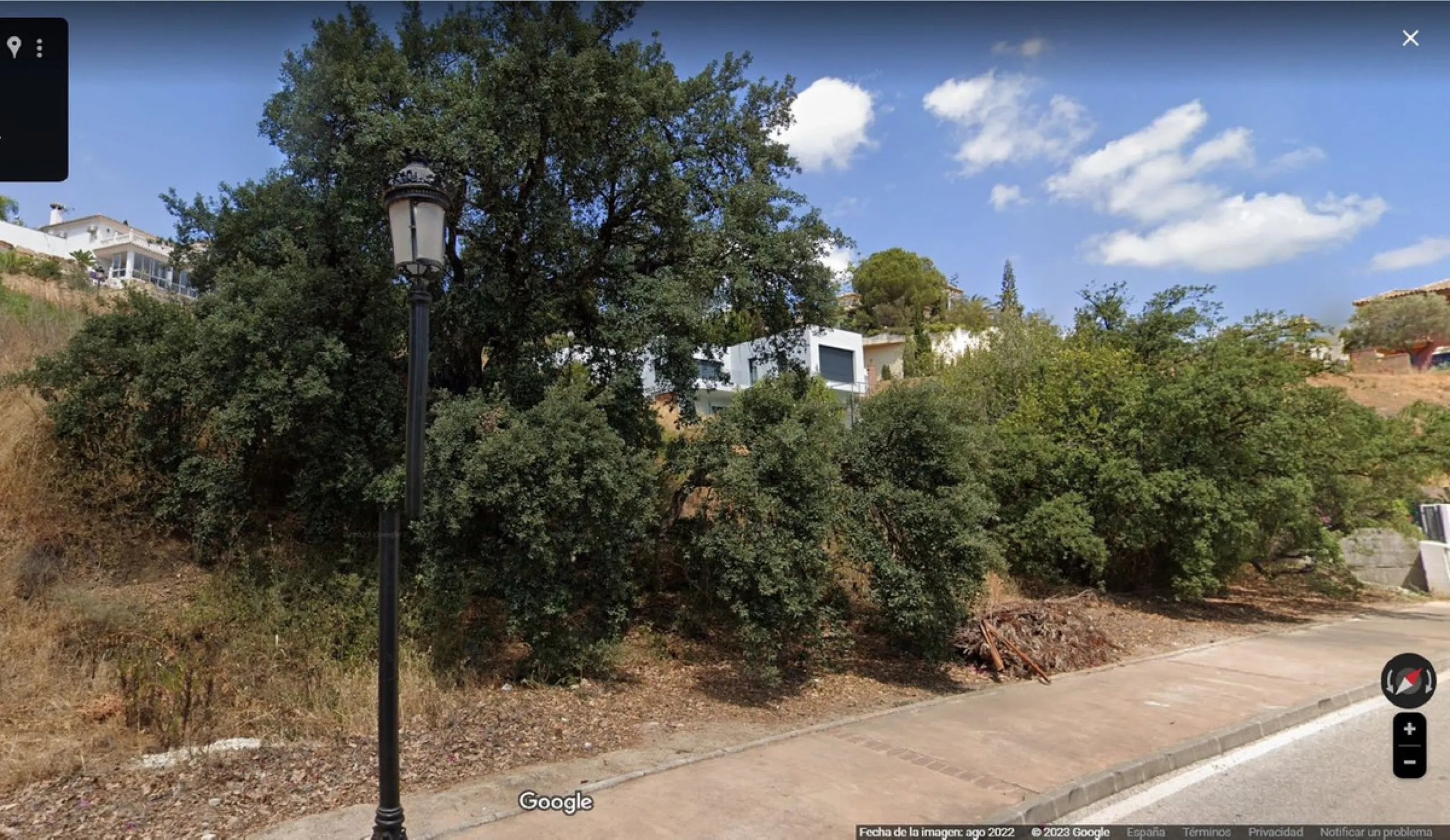 Plot - Residential Plot в продаже в Marbella, Málaga. Площадь участка 1088 м²