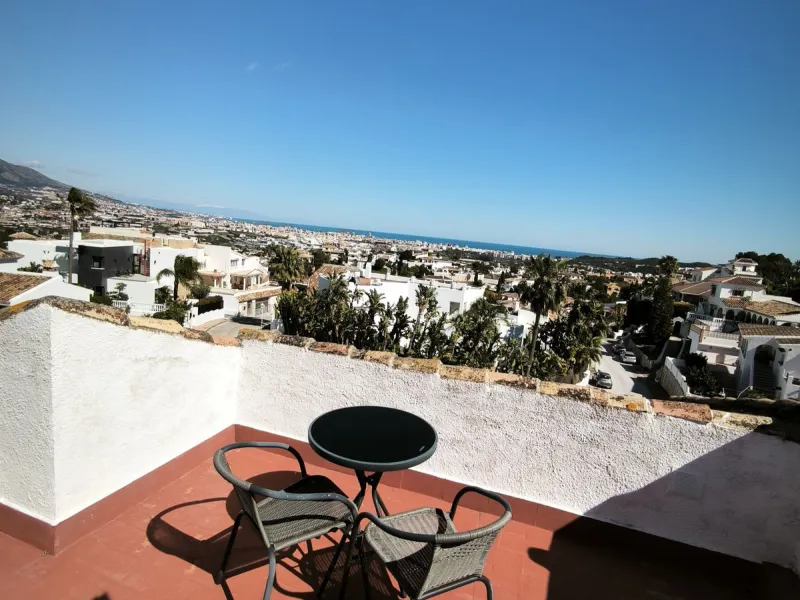 House - Detached Villa в продаже в Mijas, Málaga. В доме 5 спален и 3 ванных комнат. Площадь дома 218 м². Площадь участка 680 м²