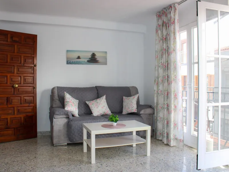 UNIQUE INVESTMENT OPPORTUNITY, property in the center of Nerja with three apartments and tourist license.