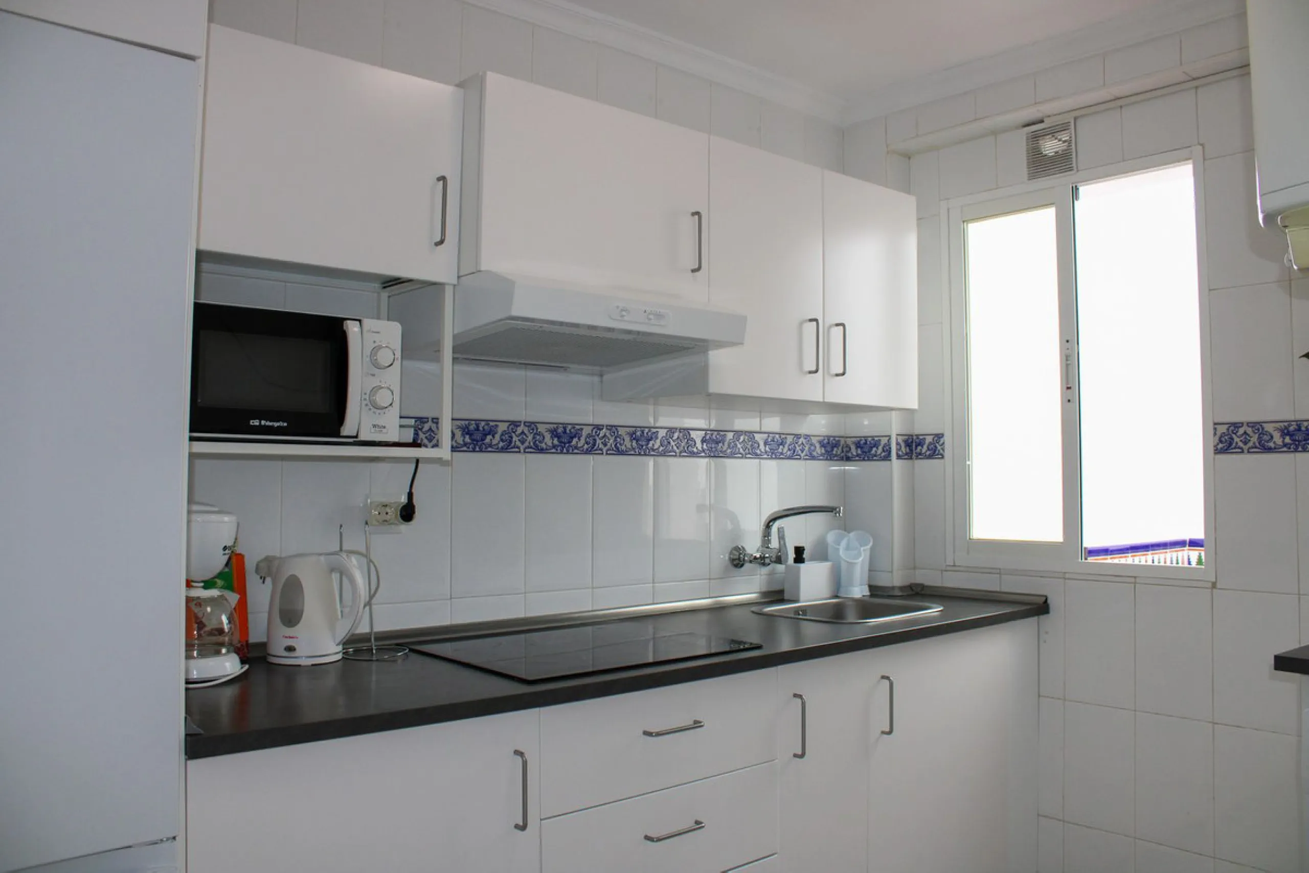 UNIQUE INVESTMENT OPPORTUNITY, property in the center of Nerja with three apartments and tourist license.