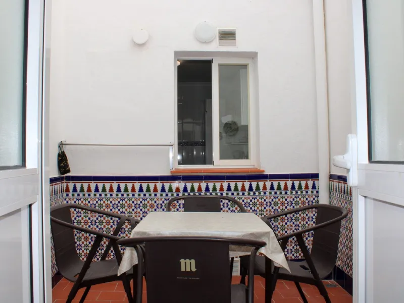 UNIQUE INVESTMENT OPPORTUNITY, property in the center of Nerja with three apartments and tourist license.