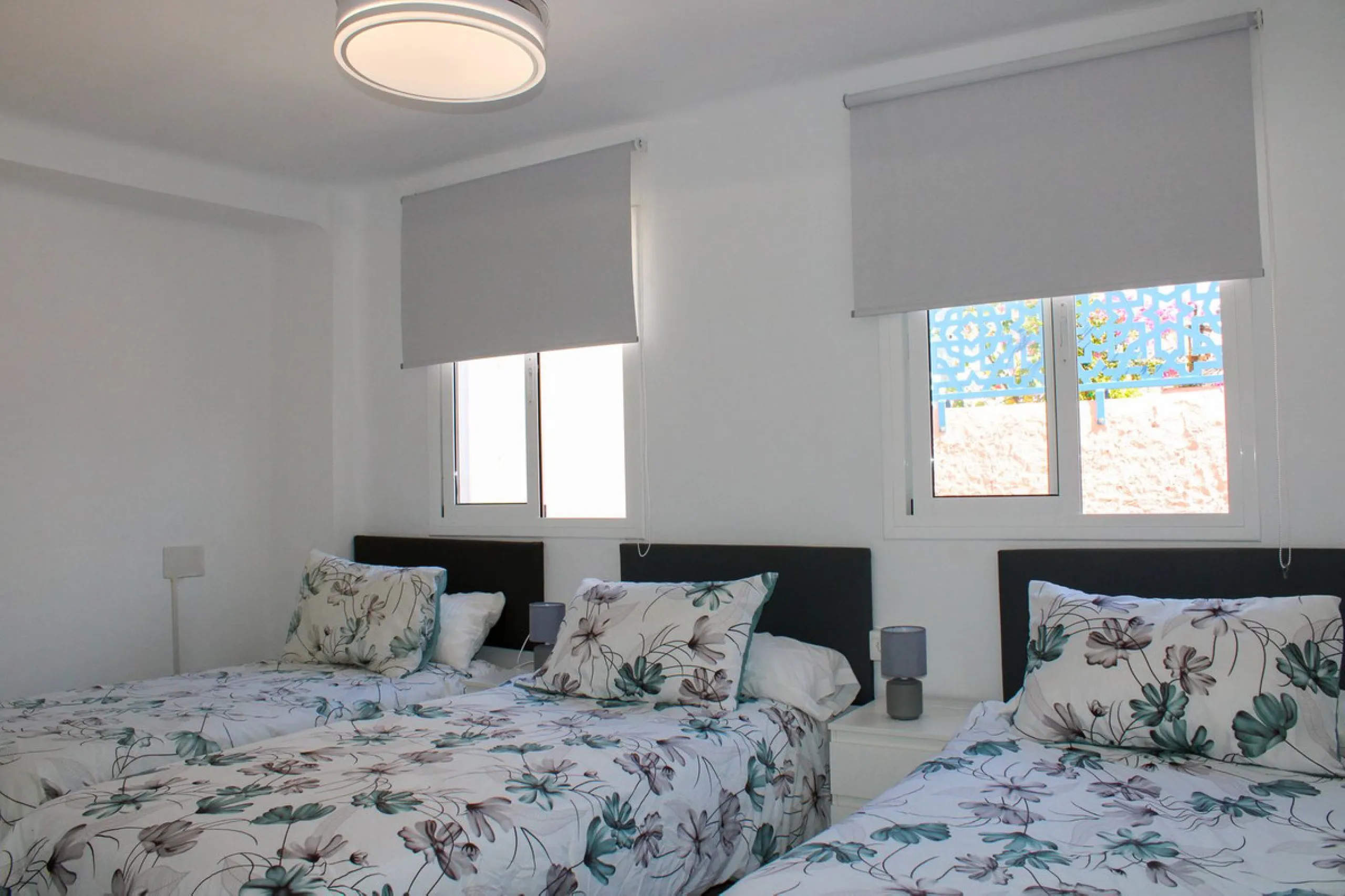 UNIQUE INVESTMENT OPPORTUNITY, property in the center of Nerja with three apartments and tourist license.