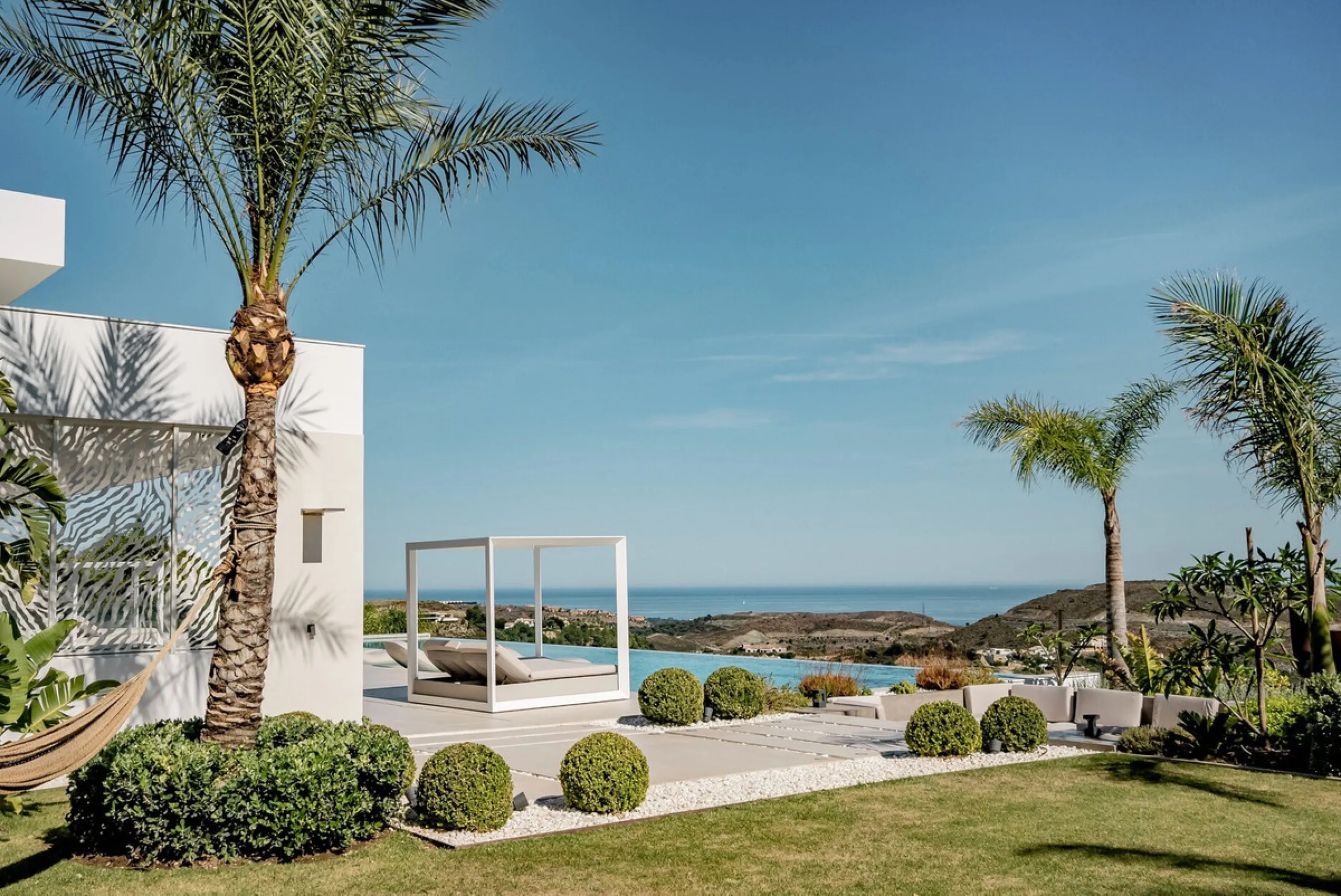 Добро пожаловать в Ла Изабелла, коронный драгоценный камень Marbella Club Golf Resort