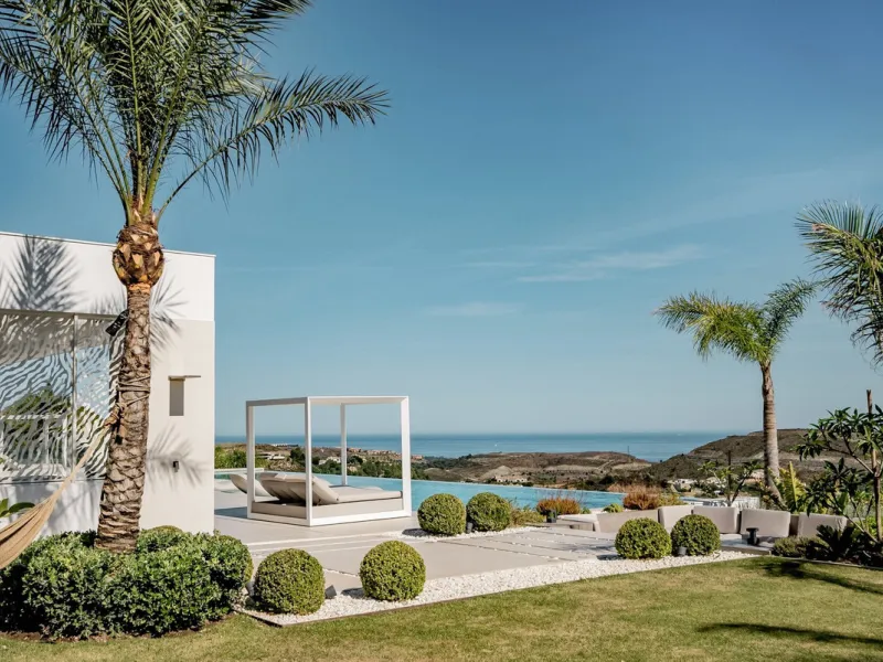 Добро пожаловать в Ла Изабелла, коронный драгоценный камень Marbella Club Golf Resort