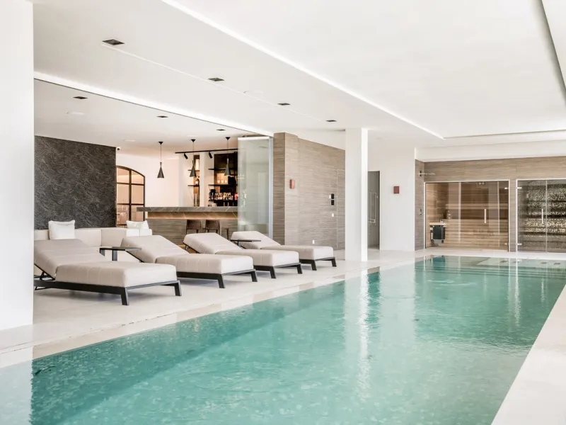 Добро пожаловать в Ла Изабелла, коронный драгоценный камень Marbella Club Golf Resort