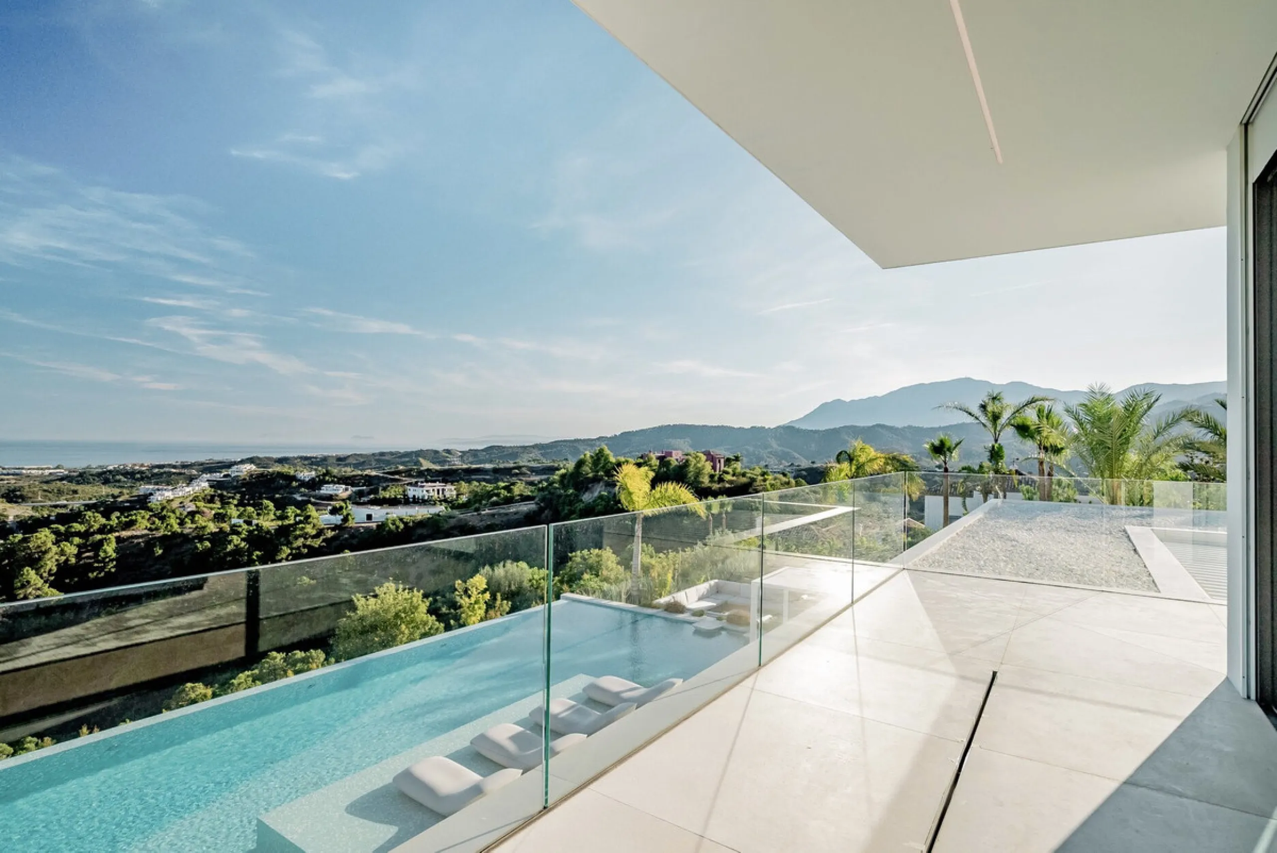 Добро пожаловать в Ла Изабелла, коронный драгоценный камень Marbella Club Golf Resort