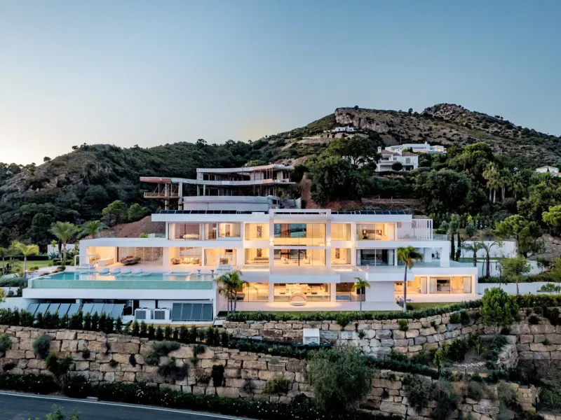 Добро пожаловать в Ла Изабелла, коронный драгоценный камень Marbella Club Golf Resort