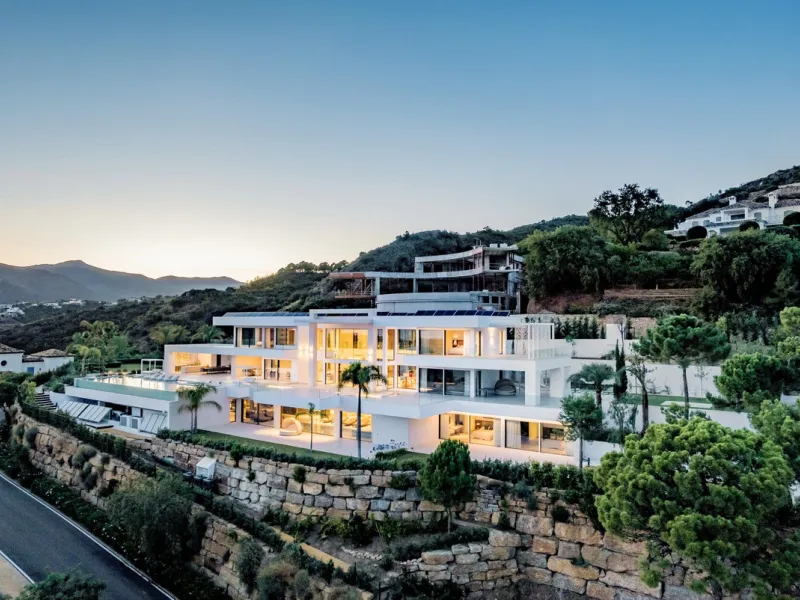 Добро пожаловать в Ла Изабелла, коронный драгоценный камень Marbella Club Golf Resort