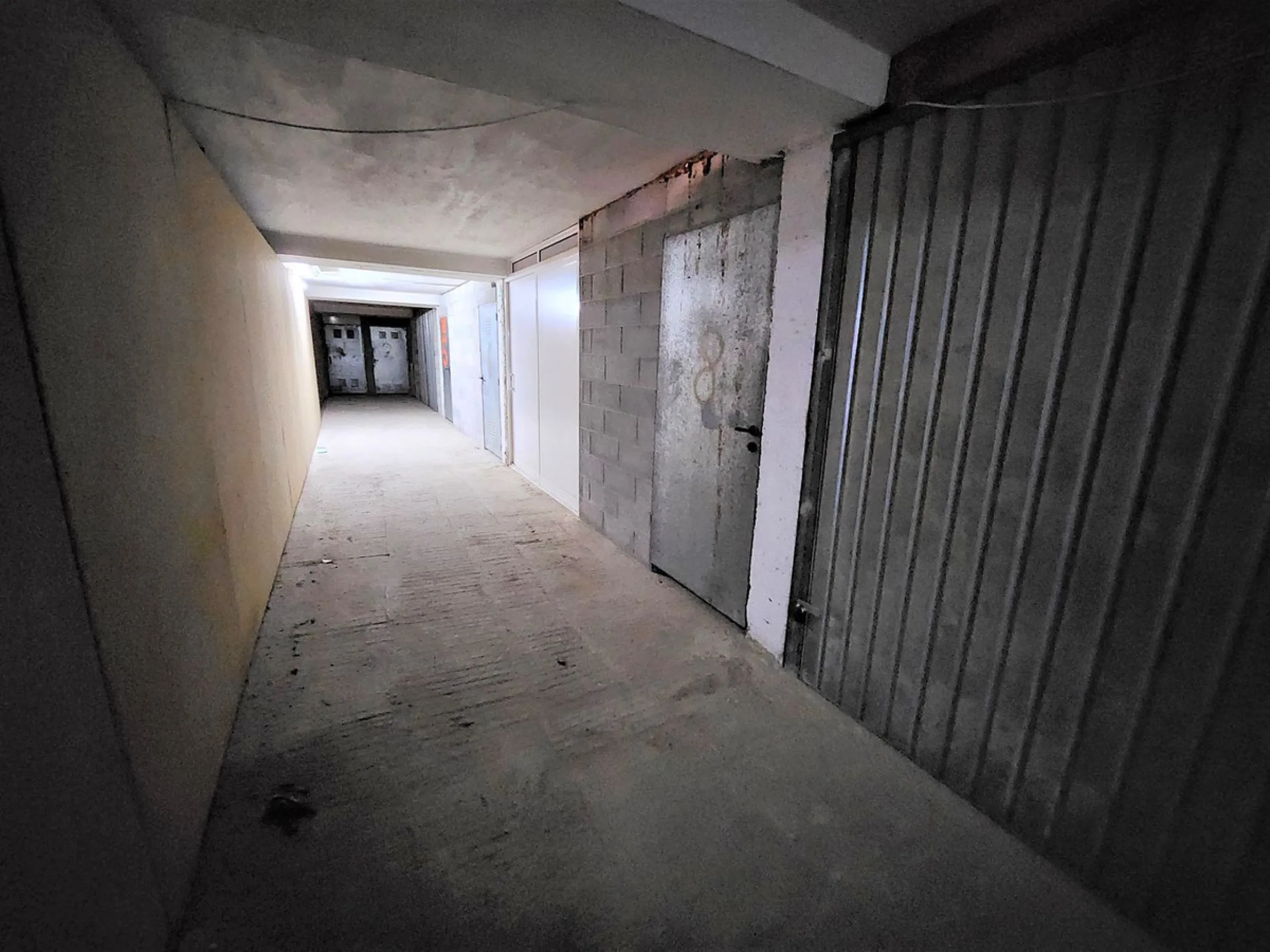 Commercial - Storage Room в продаже в Manilva, Málaga. Площадь дома 1130 м²
