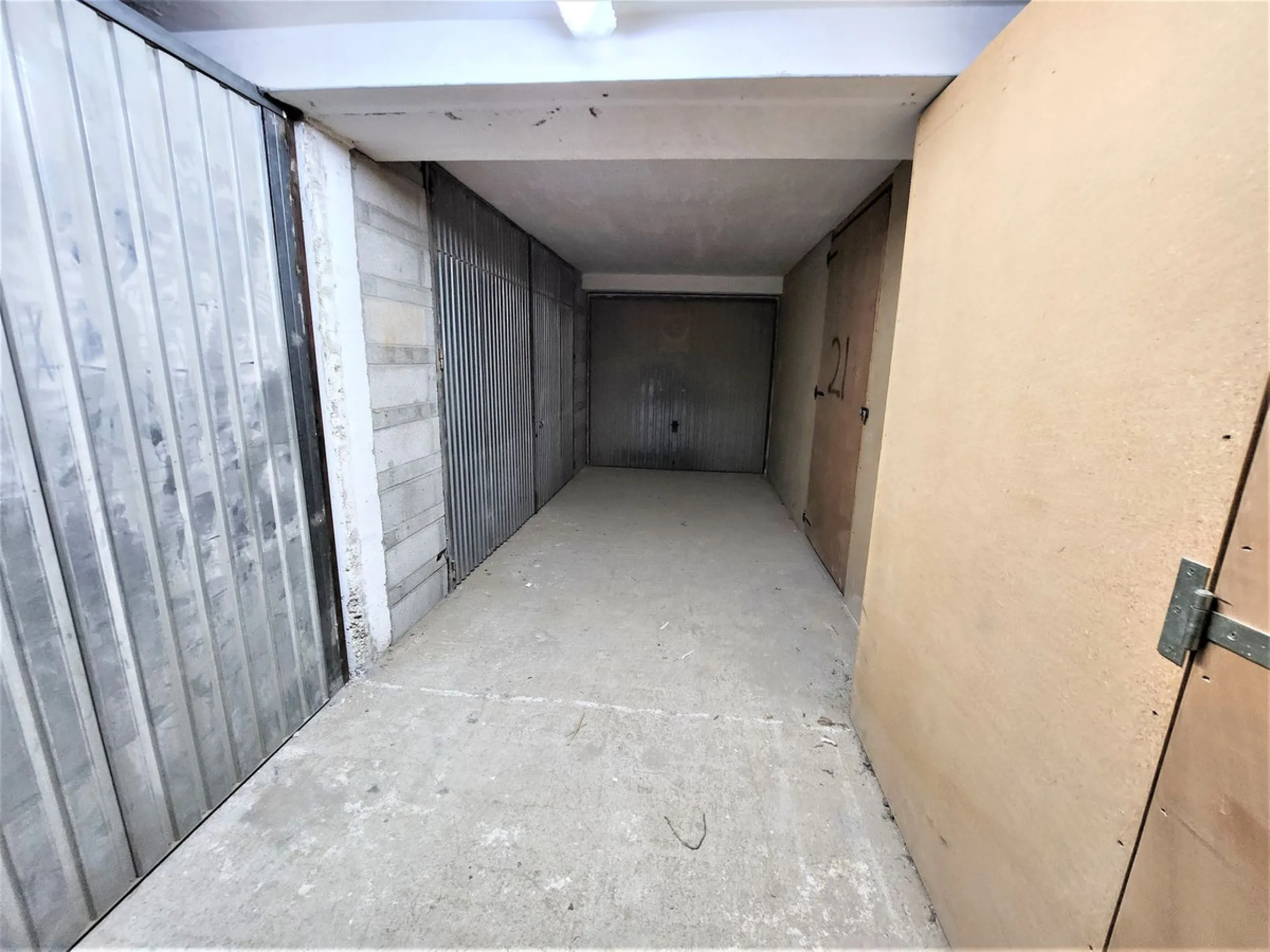 Commercial - Storage Room в продаже в Manilva, Málaga. Площадь дома 1130 м²