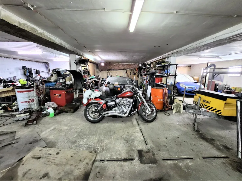 Commercial - Storage Room в продаже в Manilva, Málaga. Площадь дома 1130 м²