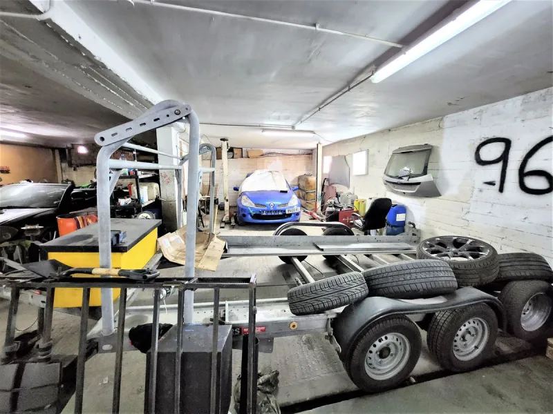 Commercial - Storage Room в продаже в Manilva, Málaga. Площадь дома 1130 м²