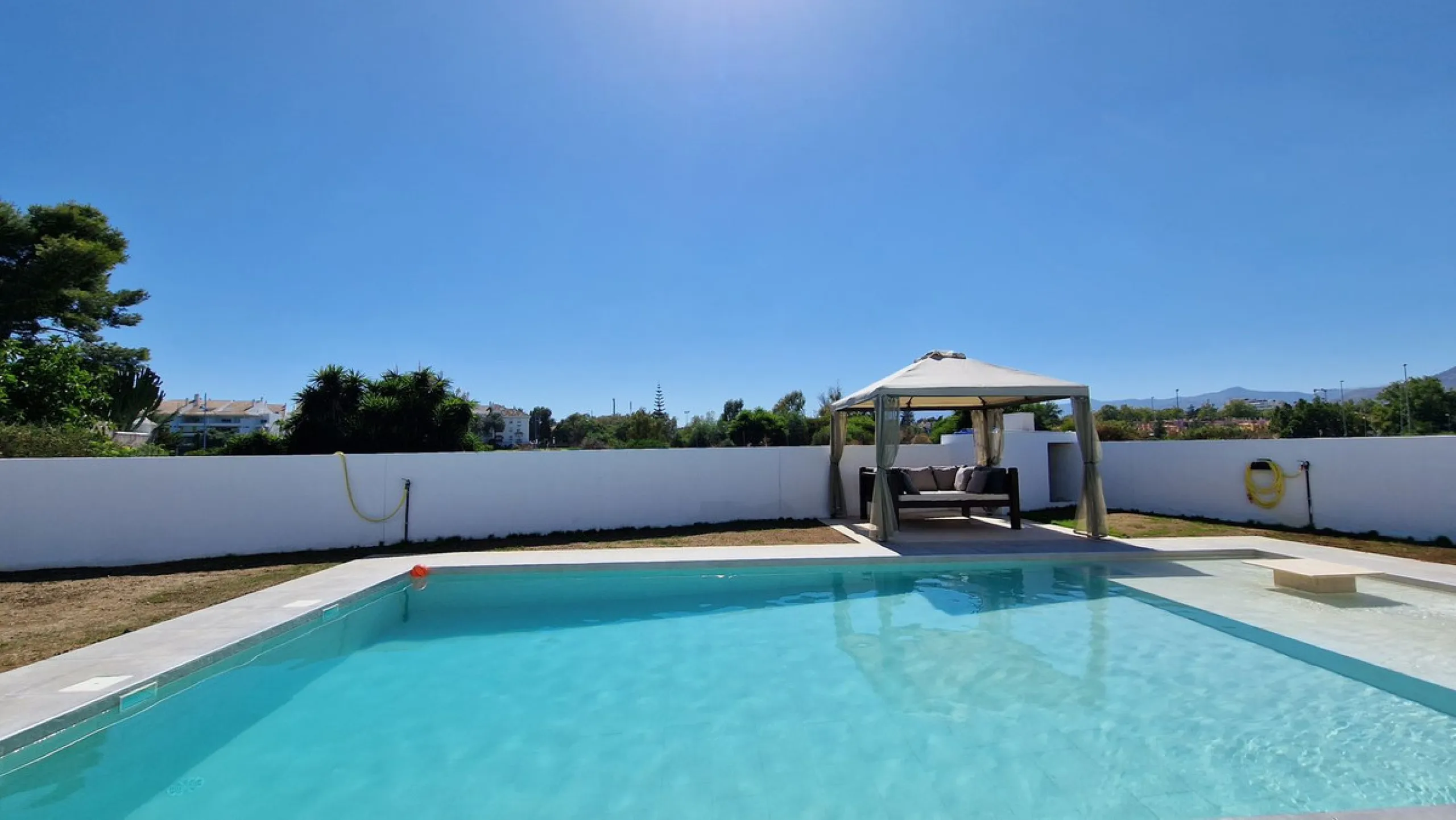 BEACHSIDE, SAN PEDRO DE ALCÁNTARA, MARBELLA
