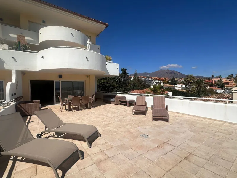 Ground Floor Apartment, Casares Playa, Costa del Sol.