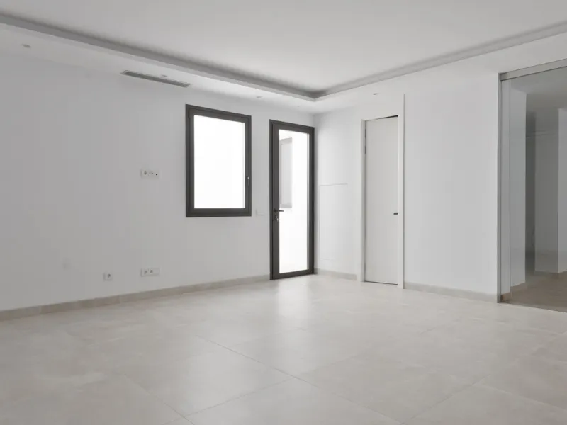 Modern luxury villa with exceptional qualities, located in a gated community composed of only 15 villas. The community has 24-hour security guards and concierge services, and is located in a green oasis on the edge of the famous Golden Mile, a few meters 