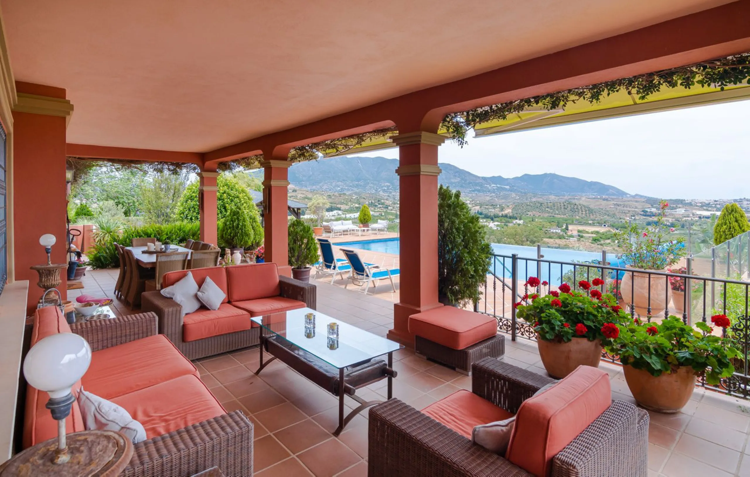 IMPRESSIVE DESIGN VILLA WITH PANORAMIC VIEWS TO THE MEDITERRANEAN SEA, COSTA DEL SOL