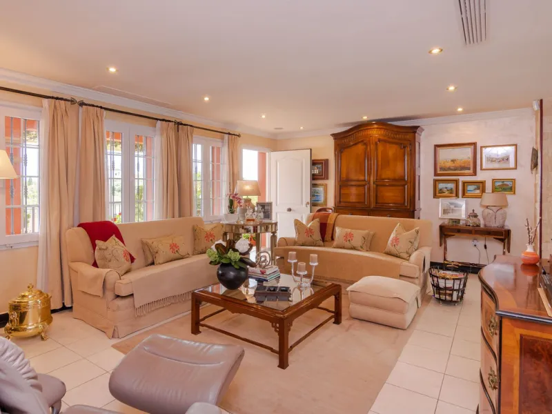 IMPRESSIVE DESIGN VILLA WITH PANORAMIC VIEWS TO THE MEDITERRANEAN SEA, COSTA DEL SOL