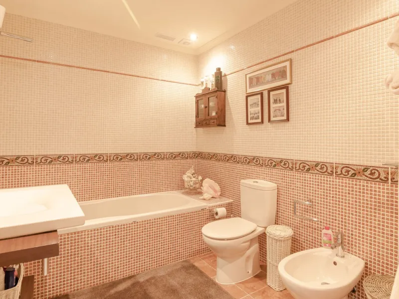IMPRESSIVE DESIGN VILLA WITH PANORAMIC VIEWS TO THE MEDITERRANEAN SEA, COSTA DEL SOL