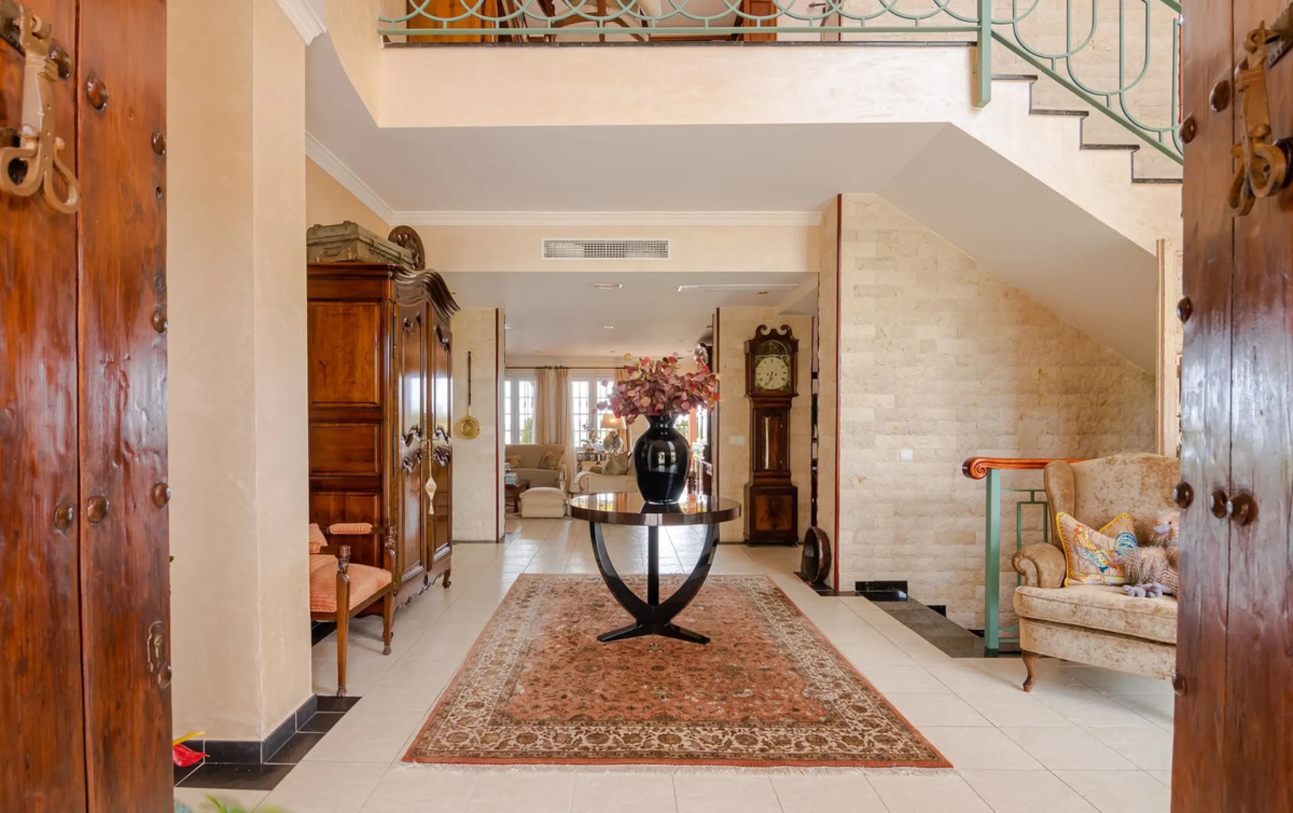 IMPRESSIVE DESIGN VILLA WITH PANORAMIC VIEWS TO THE MEDITERRANEAN SEA, COSTA DEL SOL