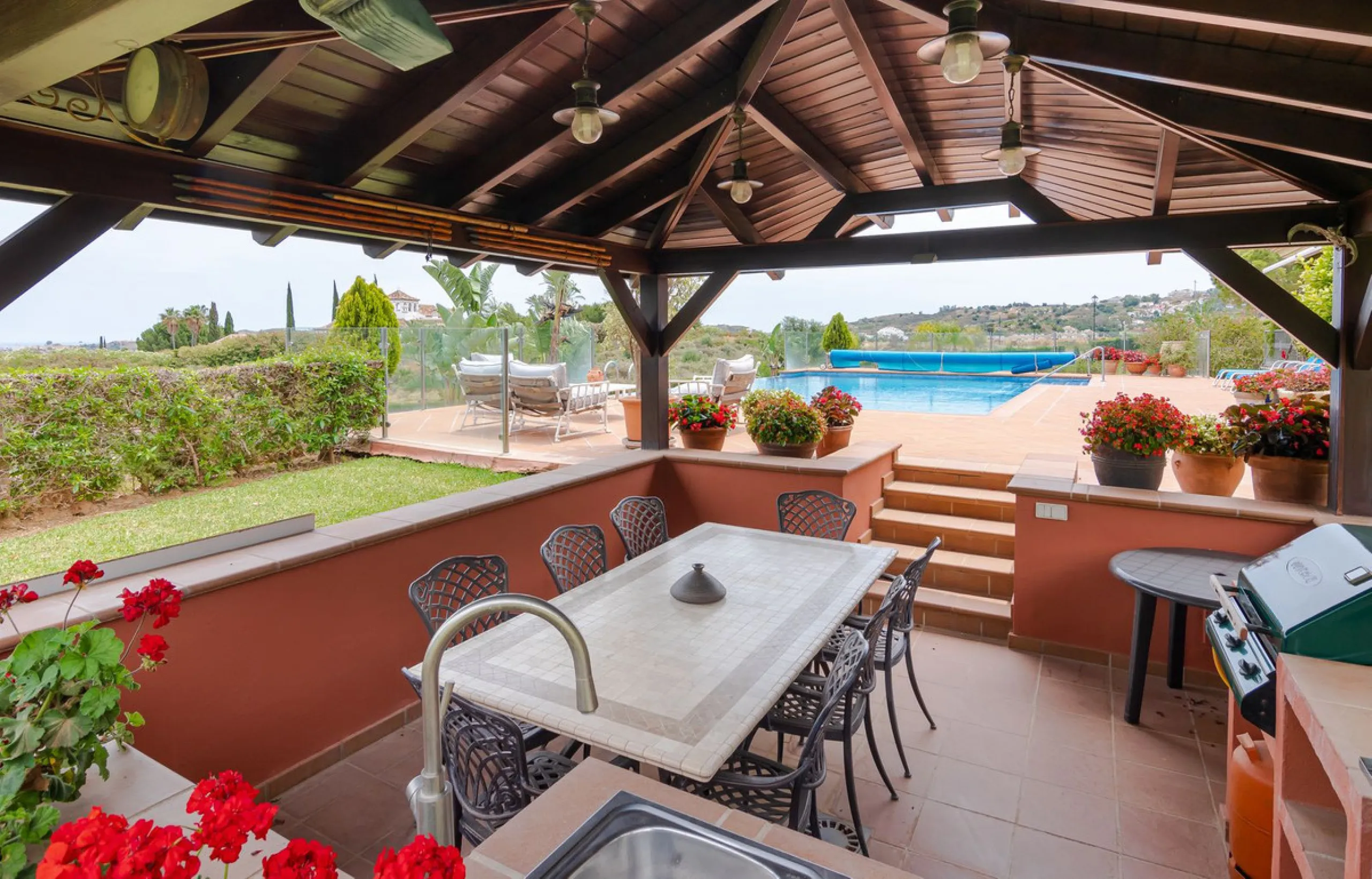 IMPRESSIVE DESIGN VILLA WITH PANORAMIC VIEWS TO THE MEDITERRANEAN SEA, COSTA DEL SOL