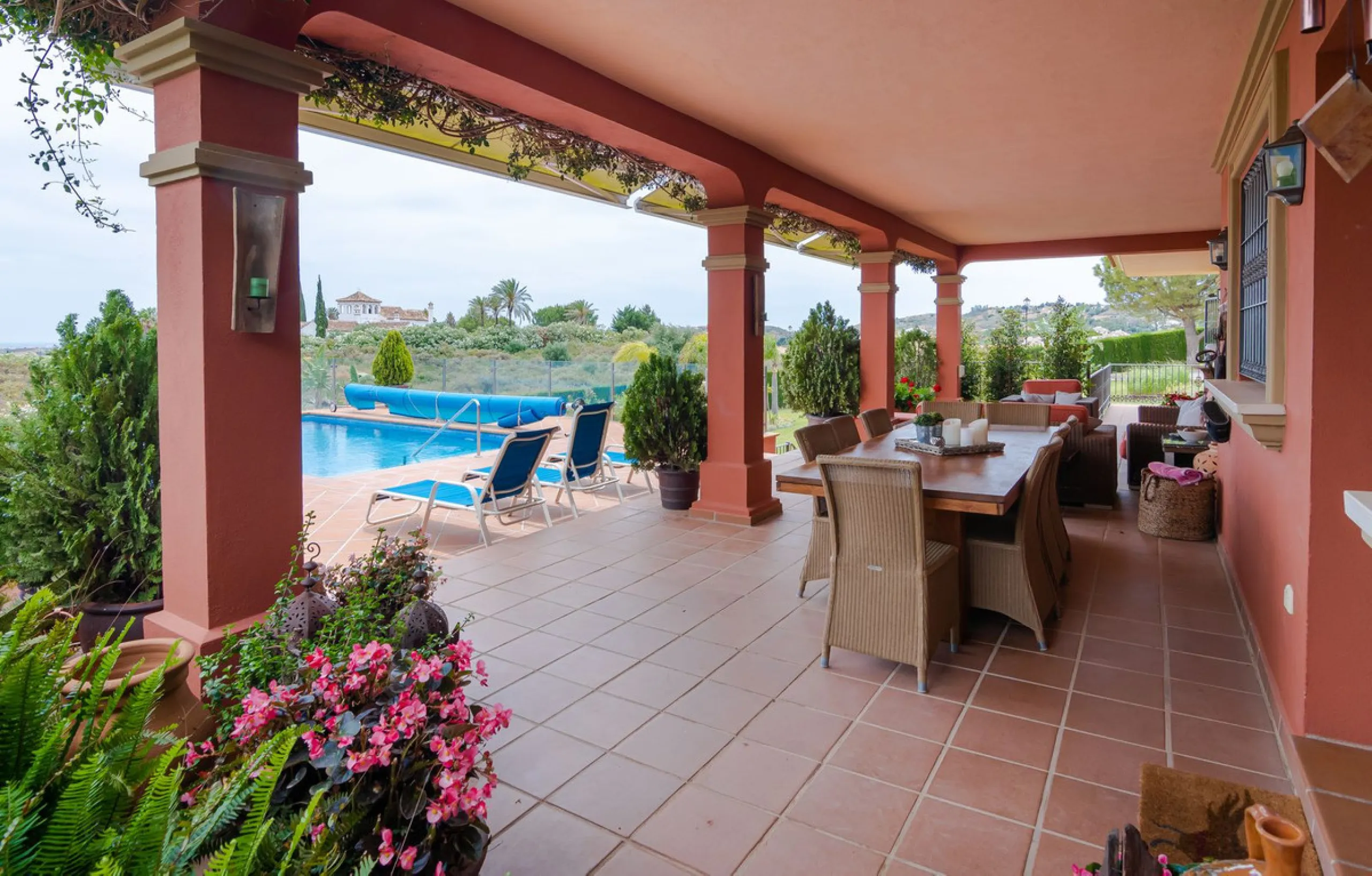 IMPRESSIVE DESIGN VILLA WITH PANORAMIC VIEWS TO THE MEDITERRANEAN SEA, COSTA DEL SOL