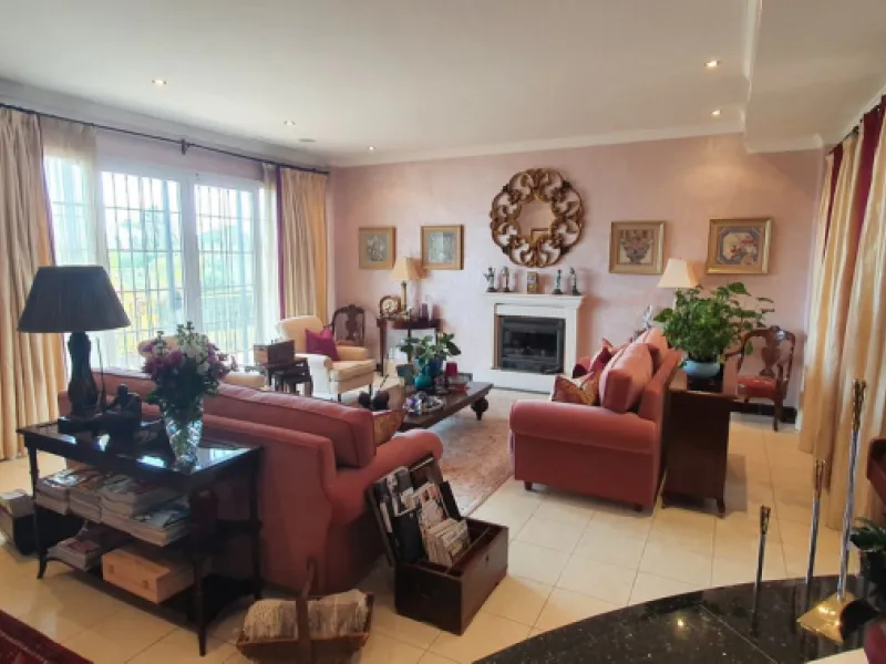 IMPRESSIVE DESIGN VILLA WITH PANORAMIC VIEWS TO THE MEDITERRANEAN SEA, COSTA DEL SOL