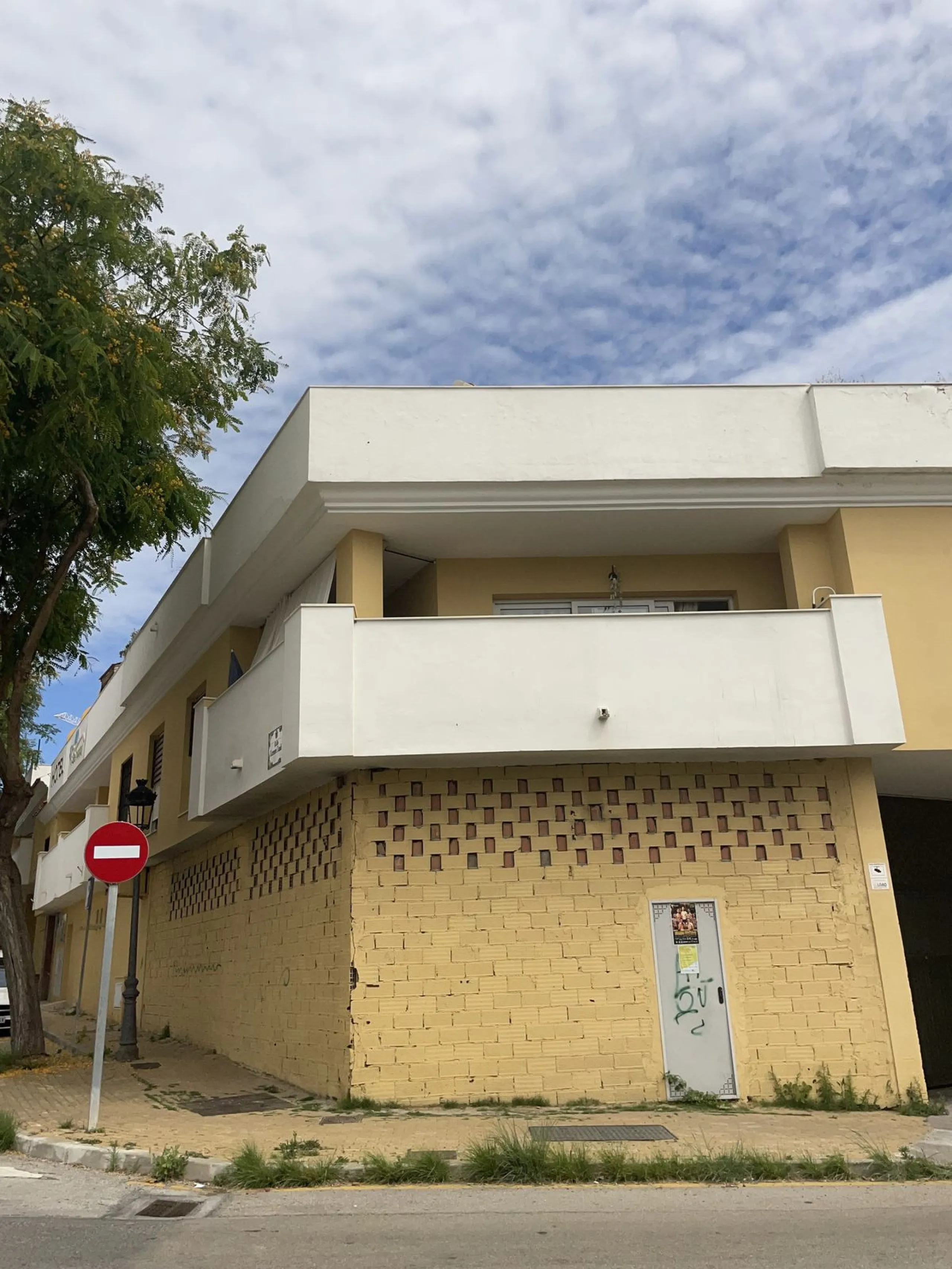 2-star hostel, called , located in the Cancelada area,