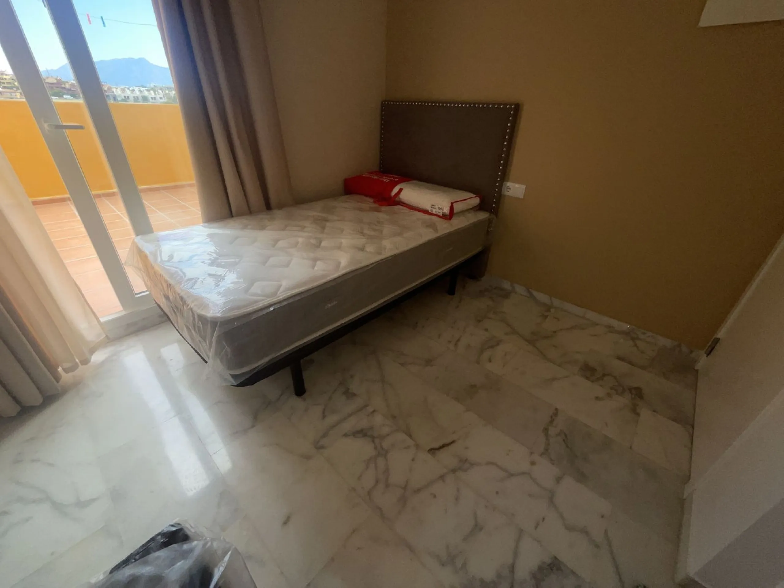 2-star hostel, called , located in the Cancelada area,