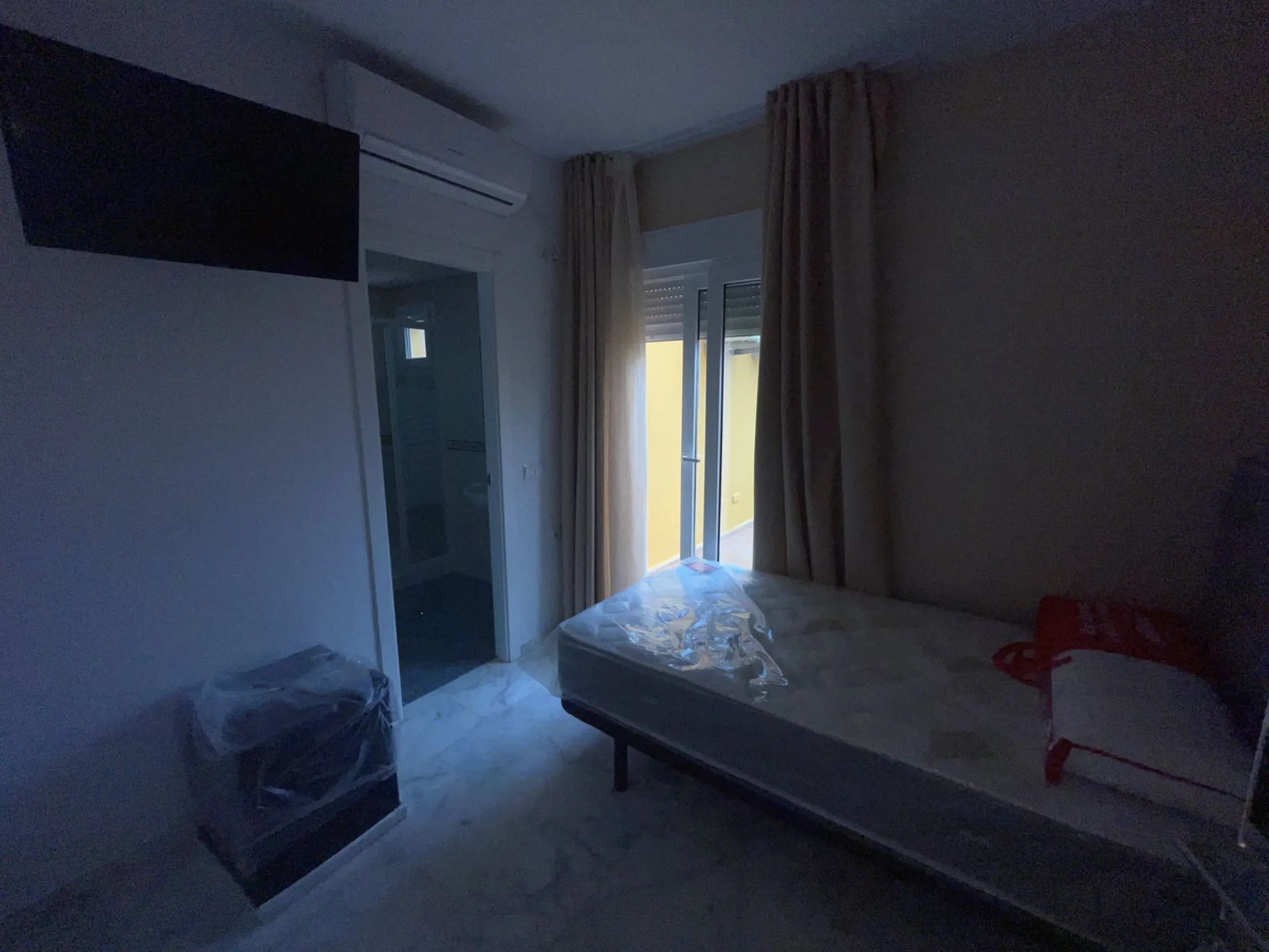 2-star hostel, called , located in the Cancelada area,