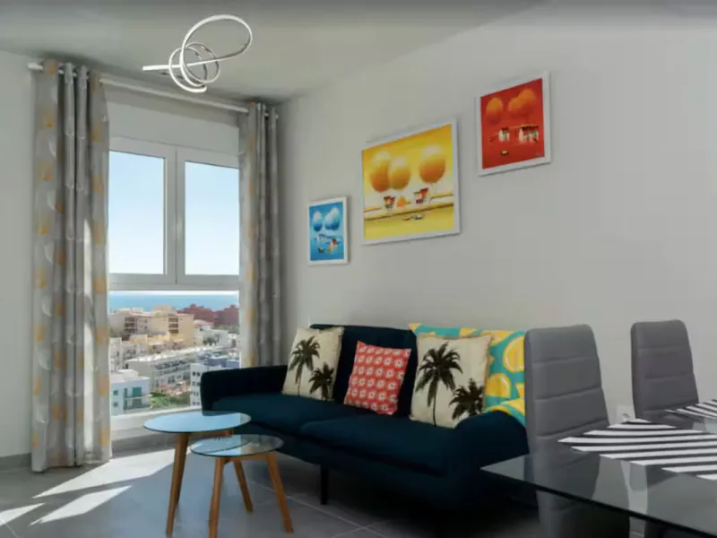 Middle Floor Apartment, Estepona, Costa del Sol.