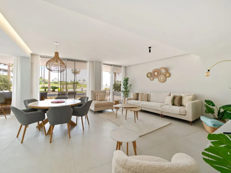 Apartment - Ground Floor Apartment в продаже в Estepona, Málaga. В доме 3 спален и 2 ванных комнат. Площадь дома 127 м². Площадь участка 42 м²