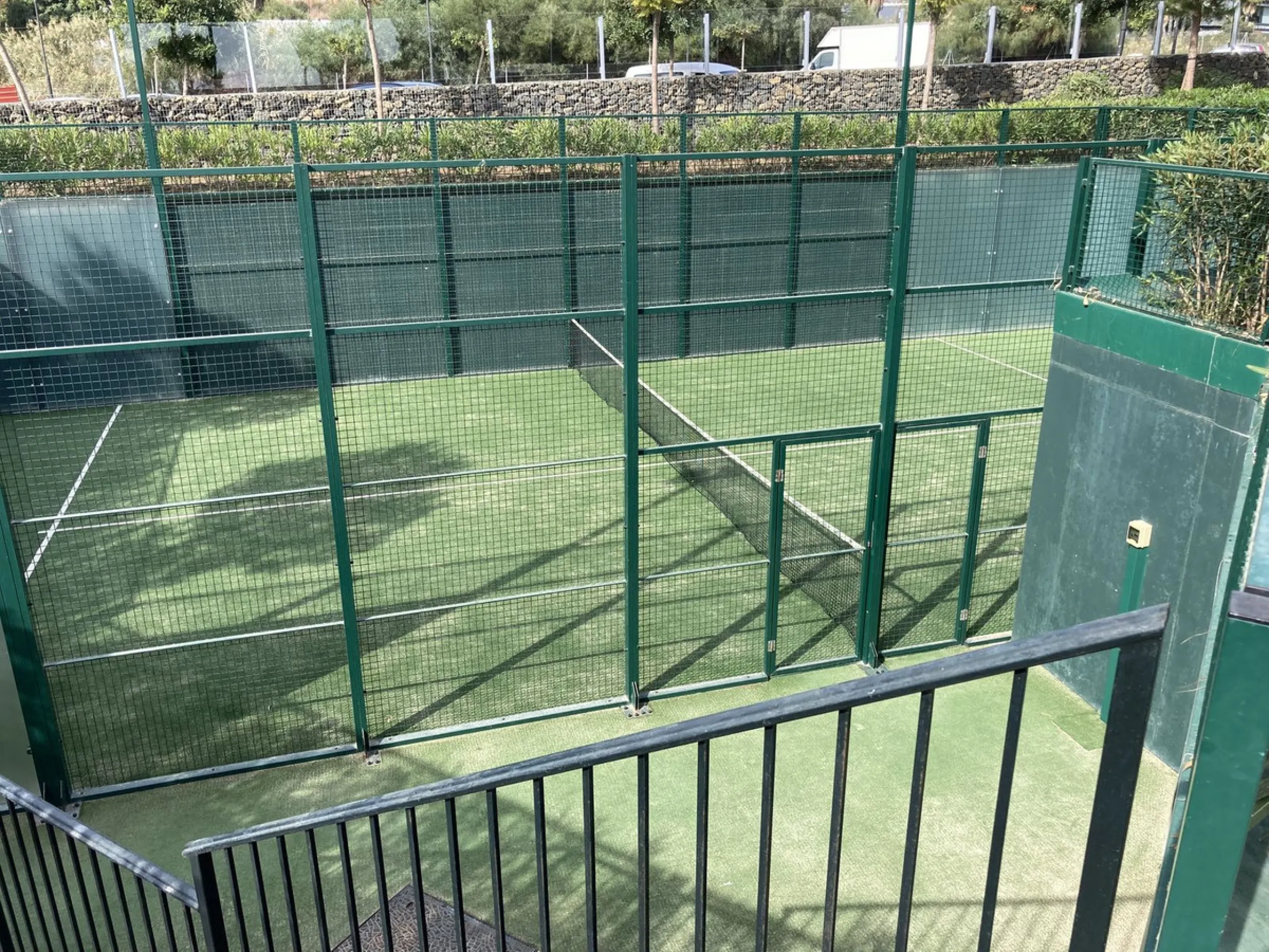 Apartment - Ground Floor Apartment в продаже в Estepona, Málaga. В доме 3 спален и 2 ванных комнат. Площадь дома 127 м². Площадь участка 42 м²