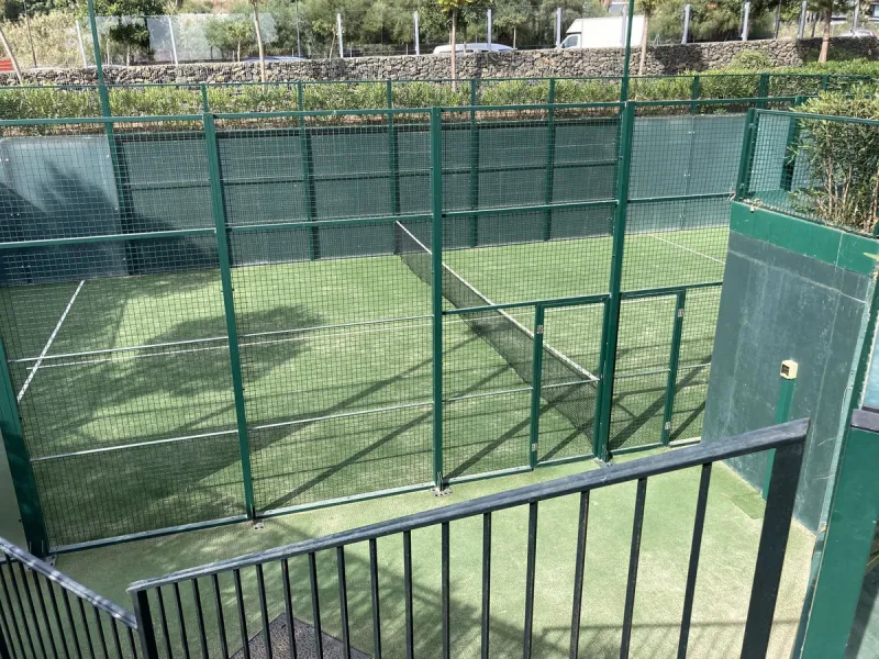 Apartment - Ground Floor Apartment в продаже в Estepona, Málaga. В доме 3 спален и 2 ванных комнат. Площадь дома 127 м². Площадь участка 42 м²