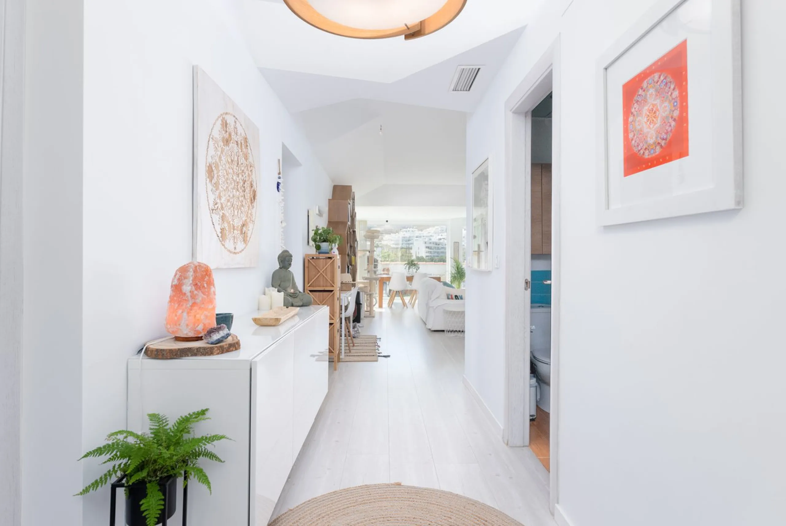 Apartment - Penthouse в продаже в Fuengirola, Málaga. В доме 3 спален и 2 ванных комнат. Площадь дома 106 м²