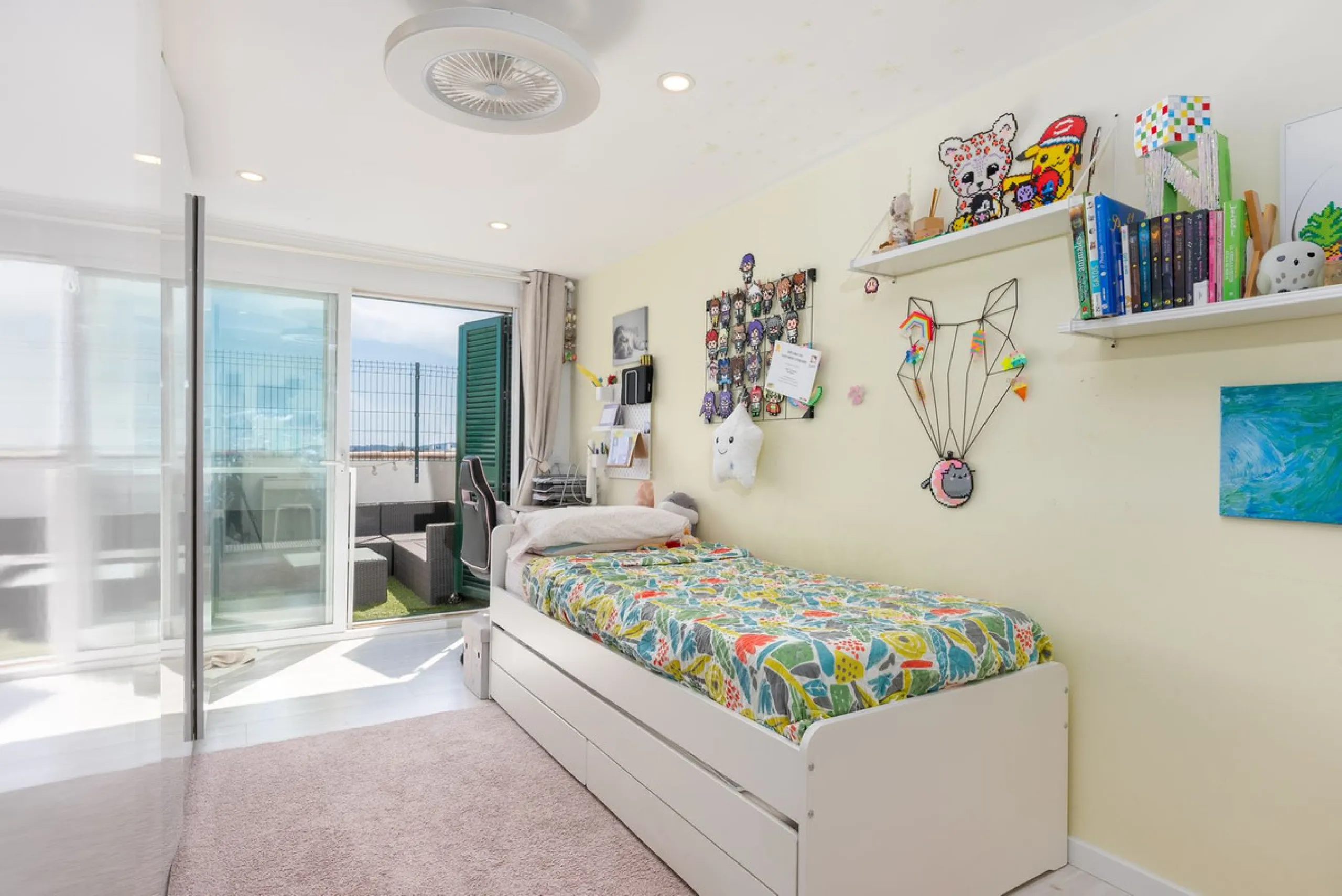 Apartment - Penthouse в продаже в Fuengirola, Málaga. В доме 3 спален и 2 ванных комнат. Площадь дома 106 м²