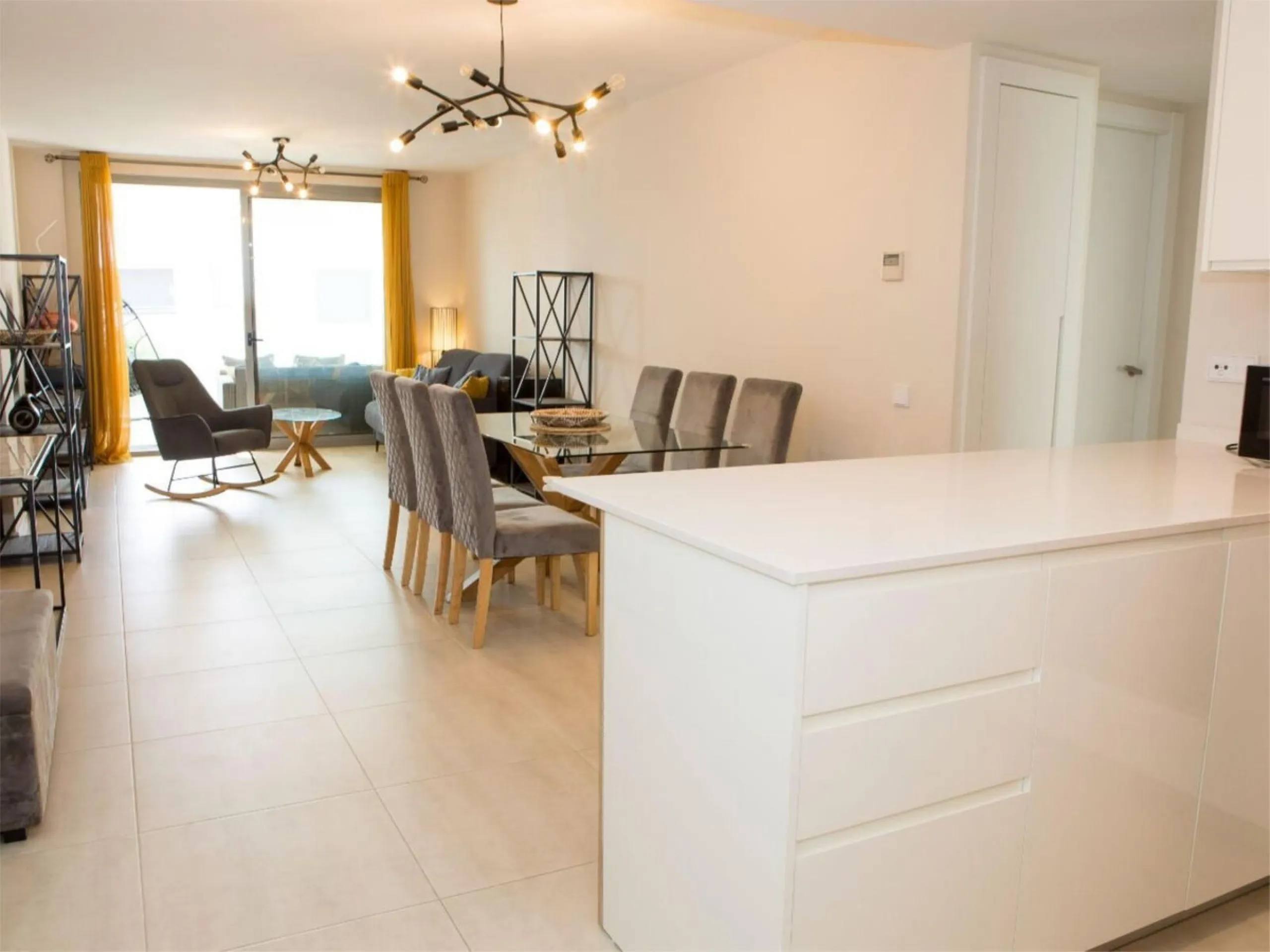 Ground Floor Apartment, Estepona, Costa del Sol.