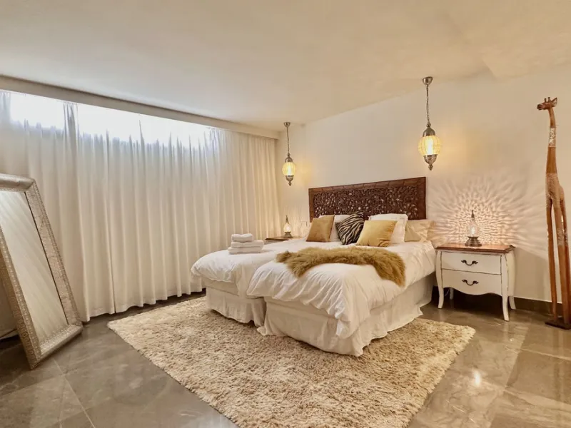 Modern Villa with high quality interior designer in Nagueles Golden Mile.